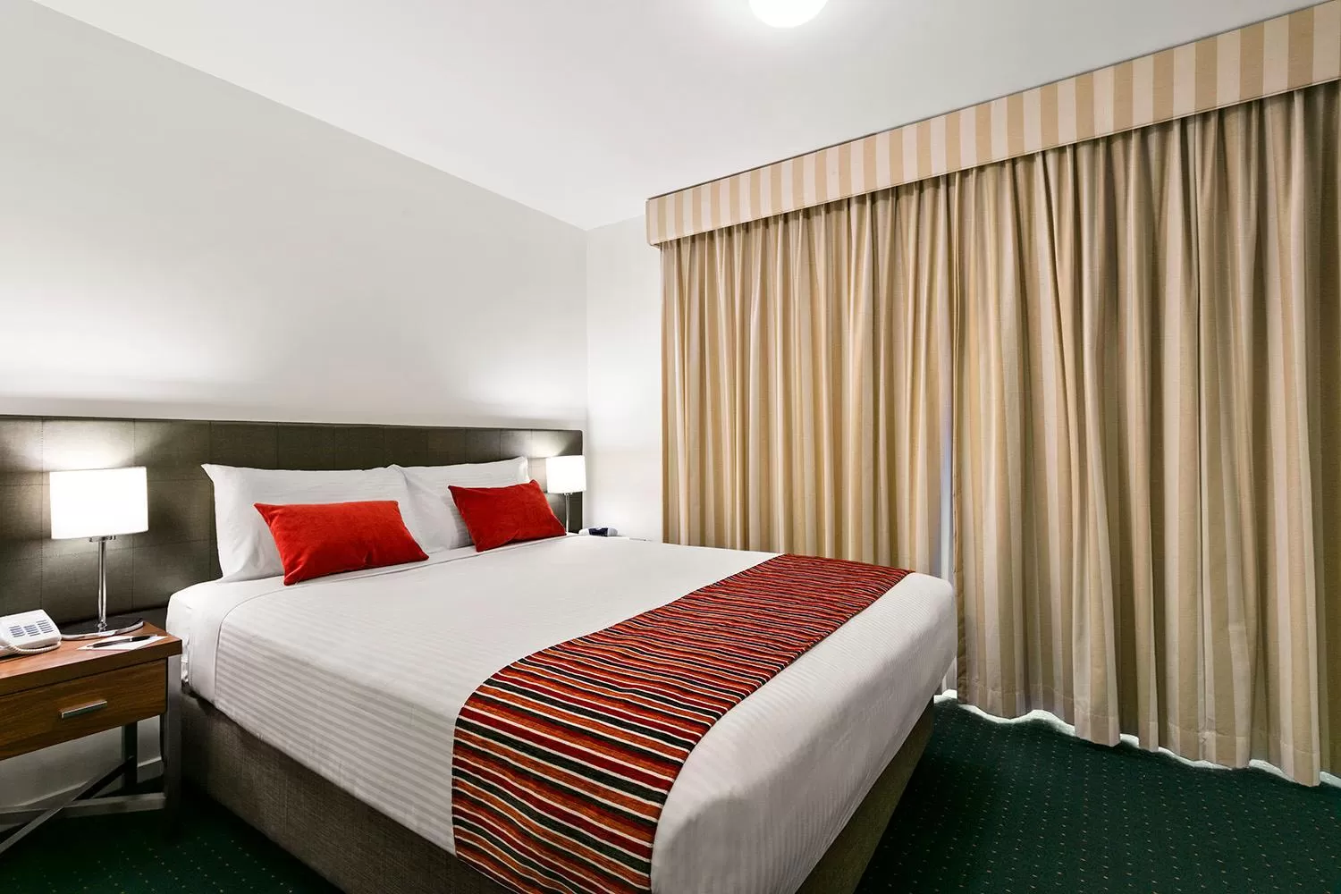 Bedroom, Bed in Melbourne Carlton Central Apartment Hotel Official