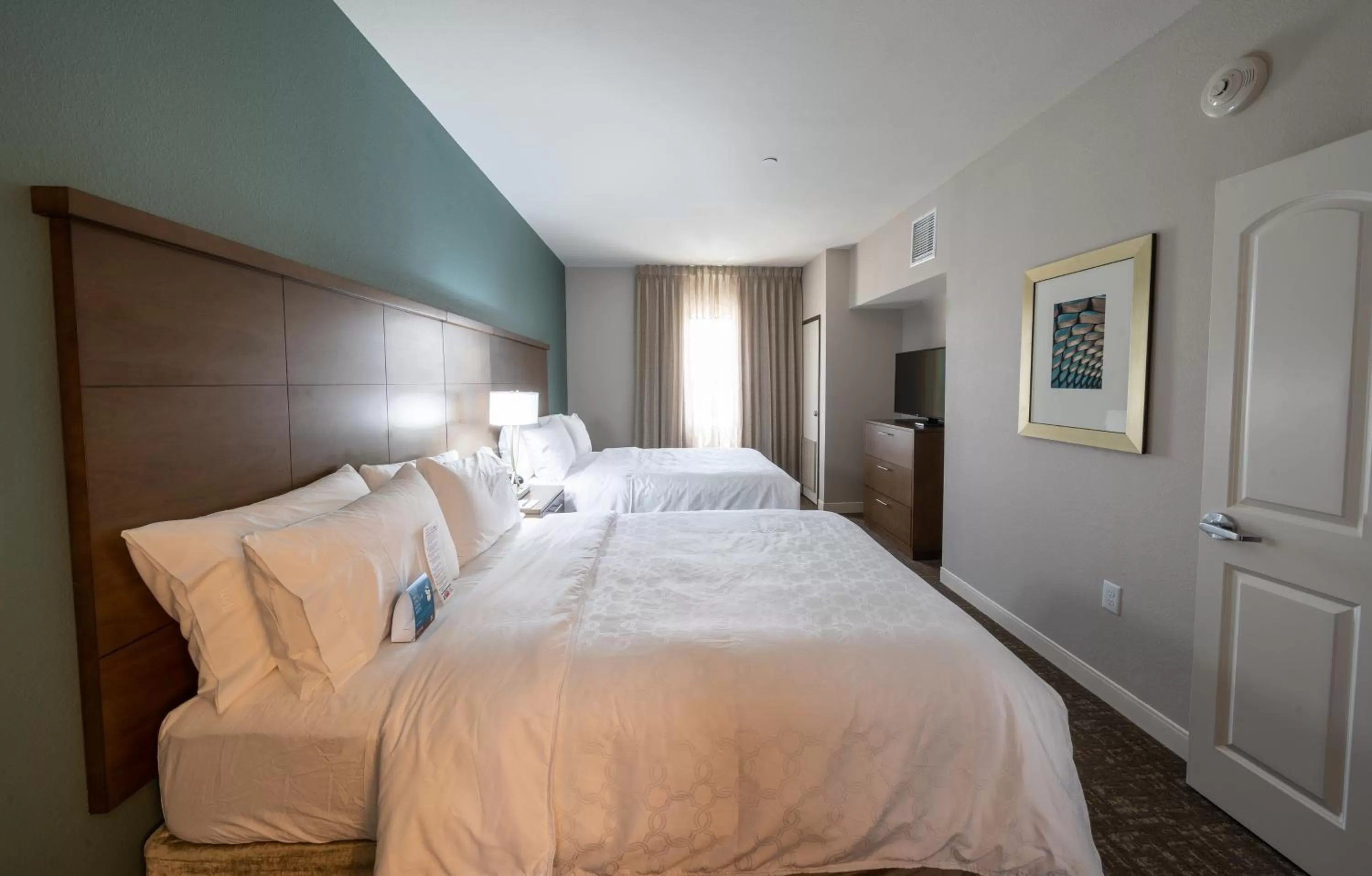 Bed in Staybridge Suites Houston East - Baytown by IHG