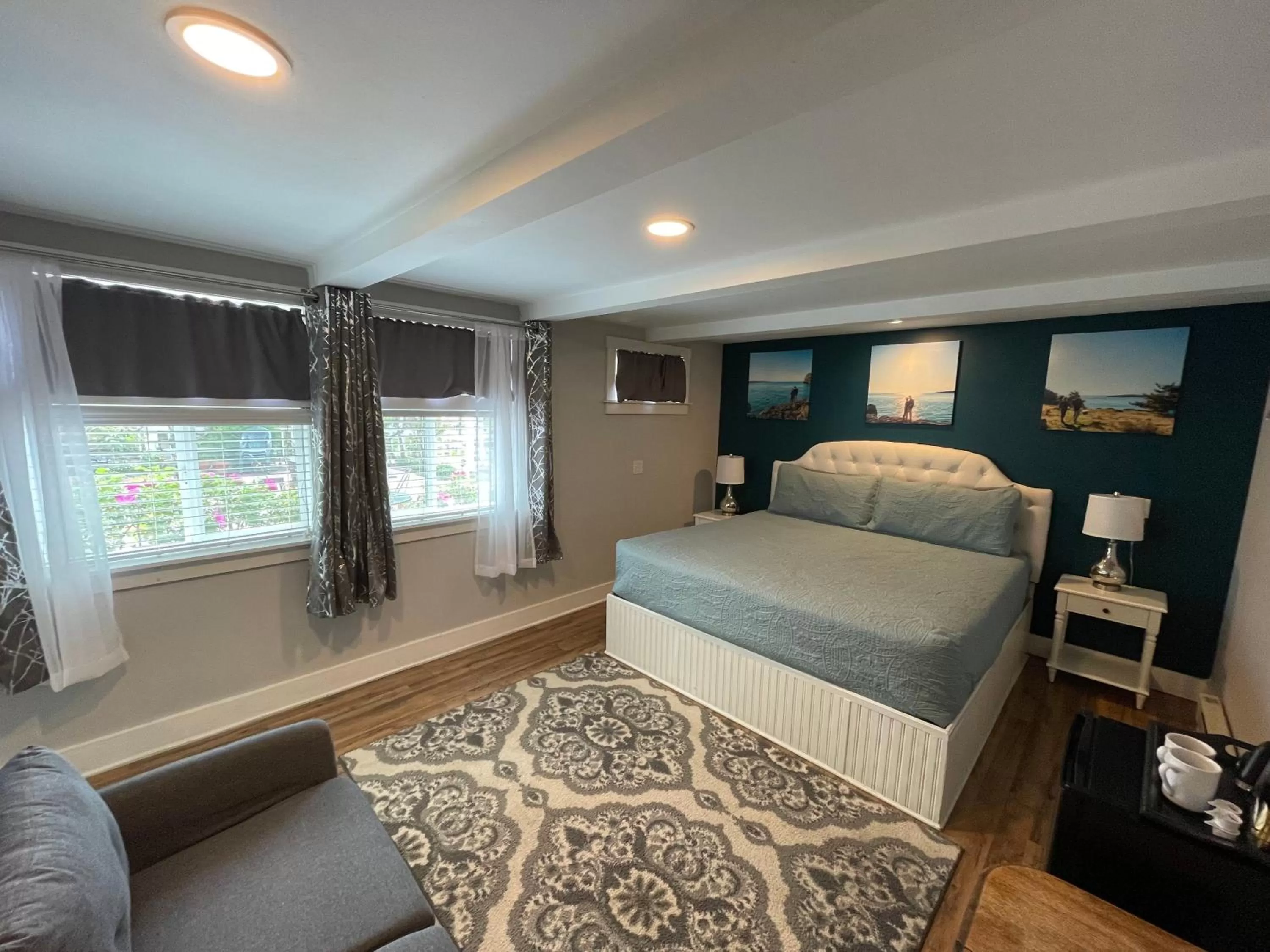 Bed in The Edenwild Boutique Inn