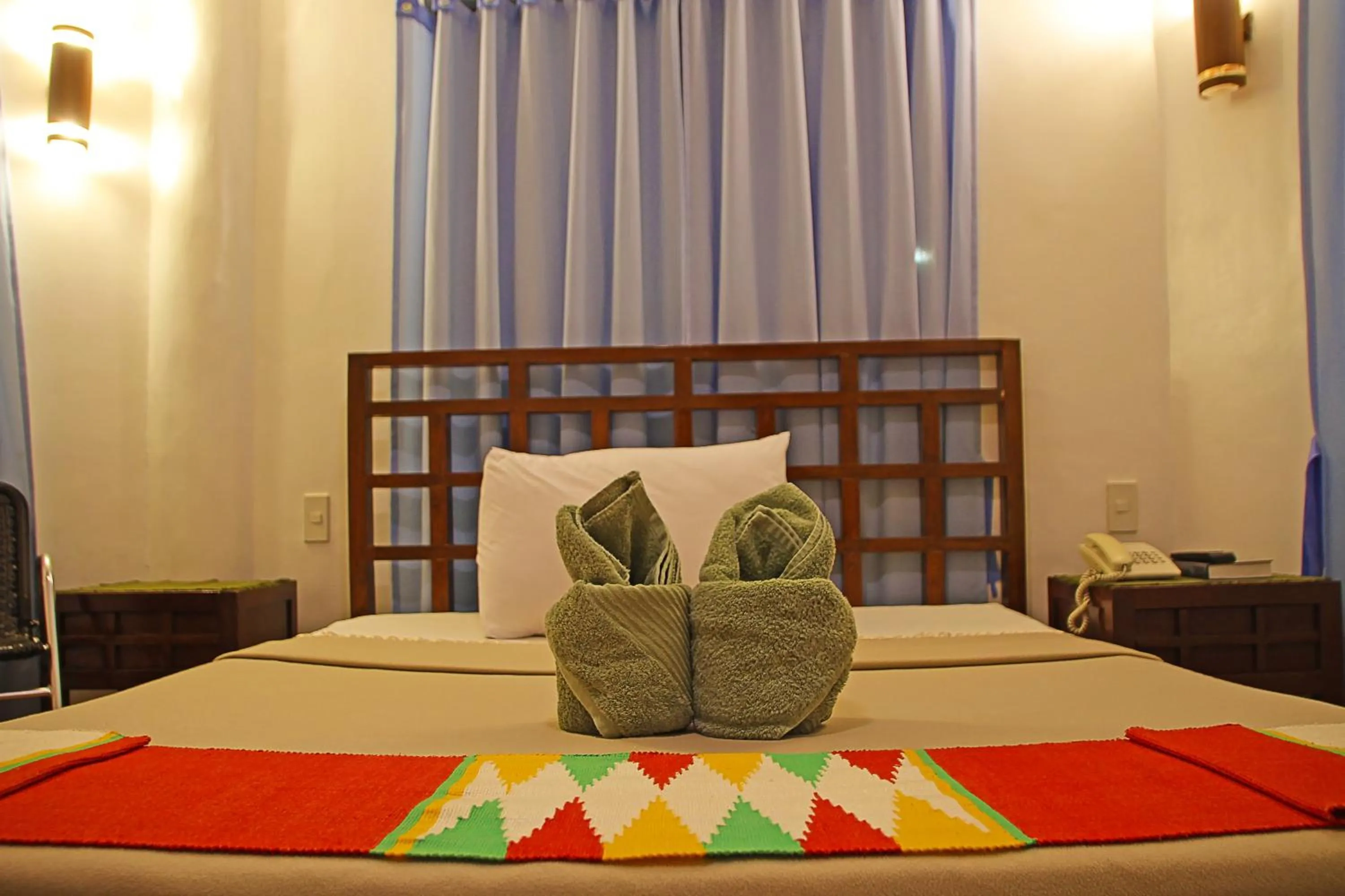 Bed in Coron Hilltop View Resort