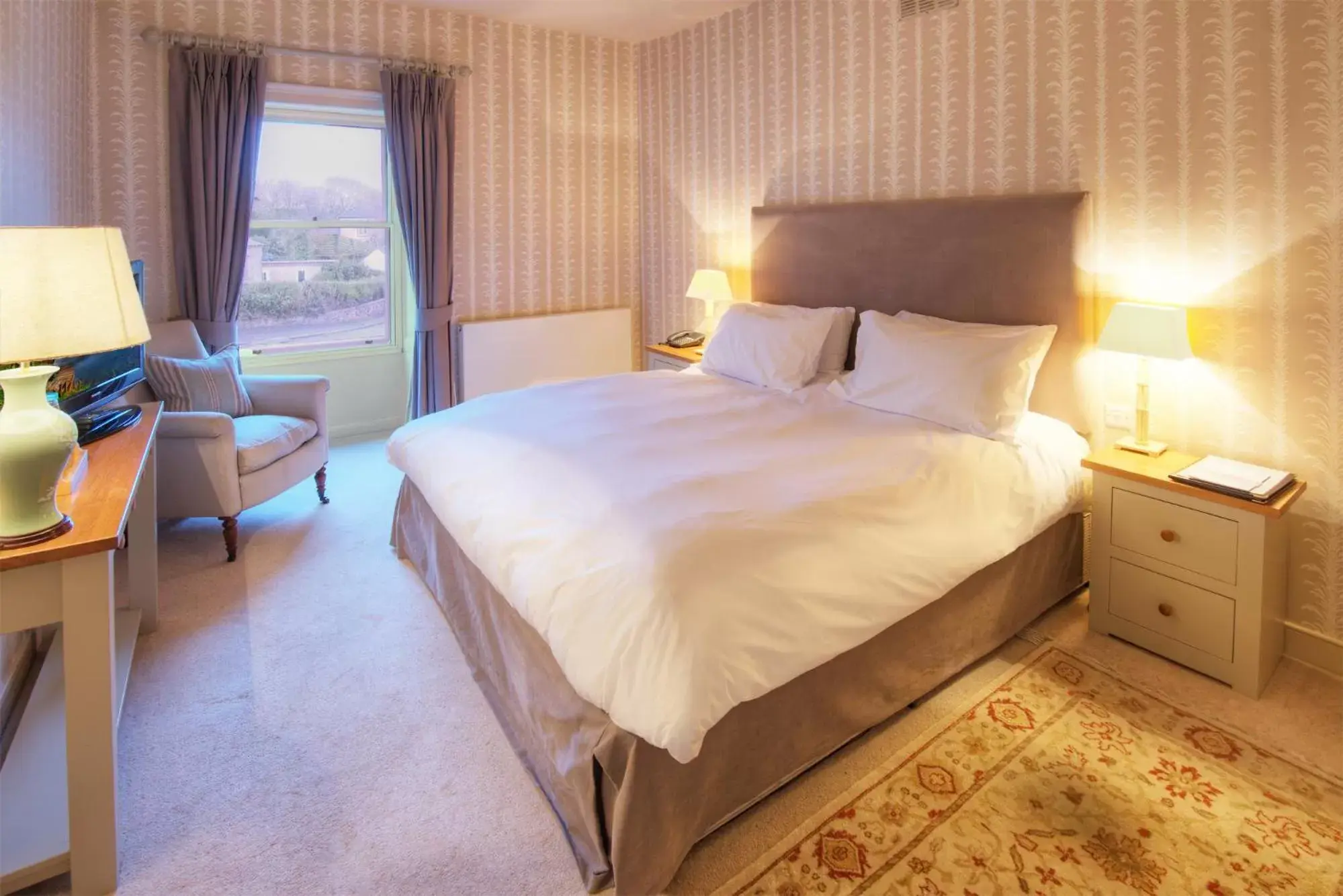 Double Room - single occupancy in Collingwood Arms Hotel Double Room - single occupancy in Collingwood Arms Hotel