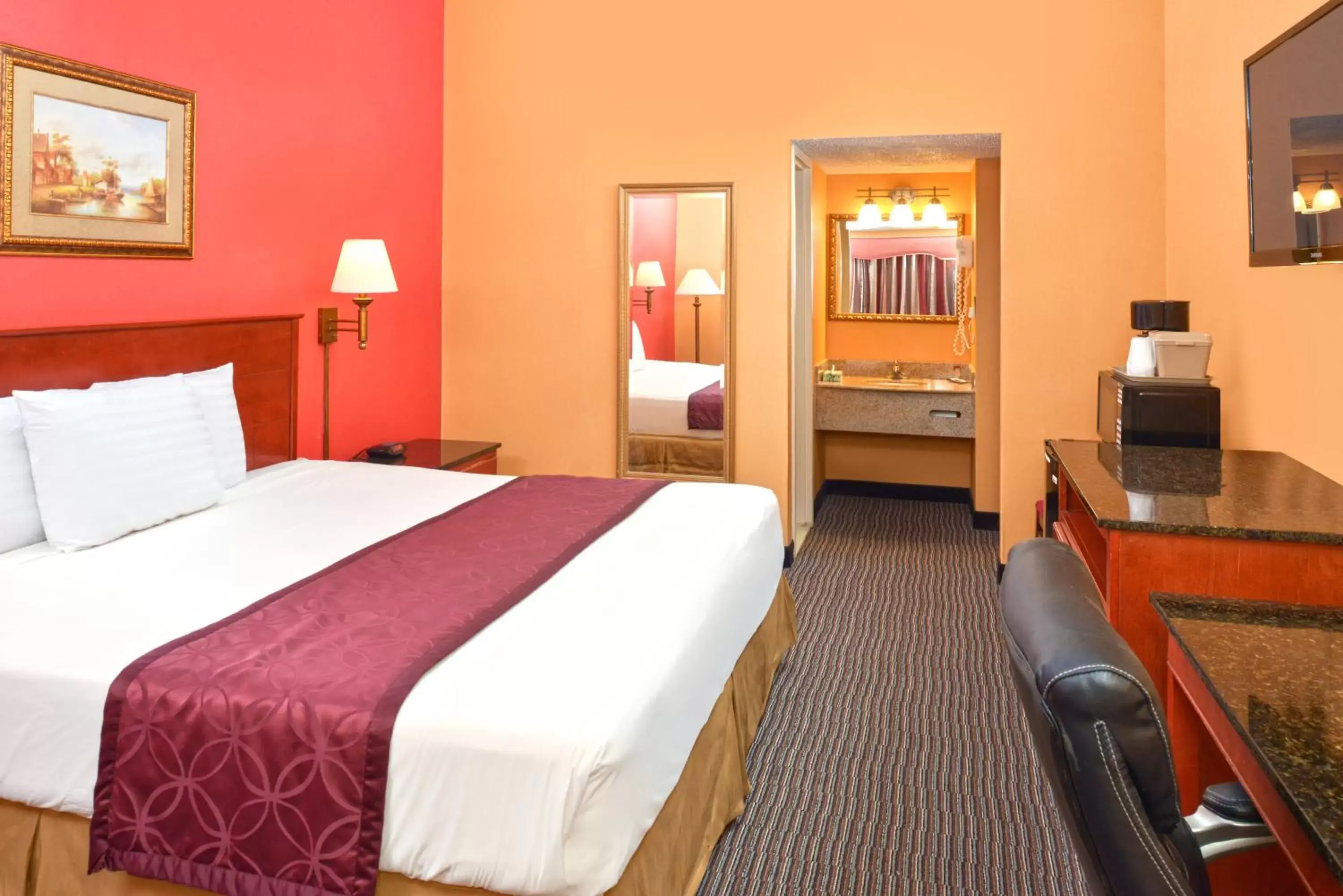 King Room - Non-Smoking in Americas Best Value Inn Smithtown/Long Island King Room - Non-Smoking in Americas Best Value Inn Smithtown/Long Island