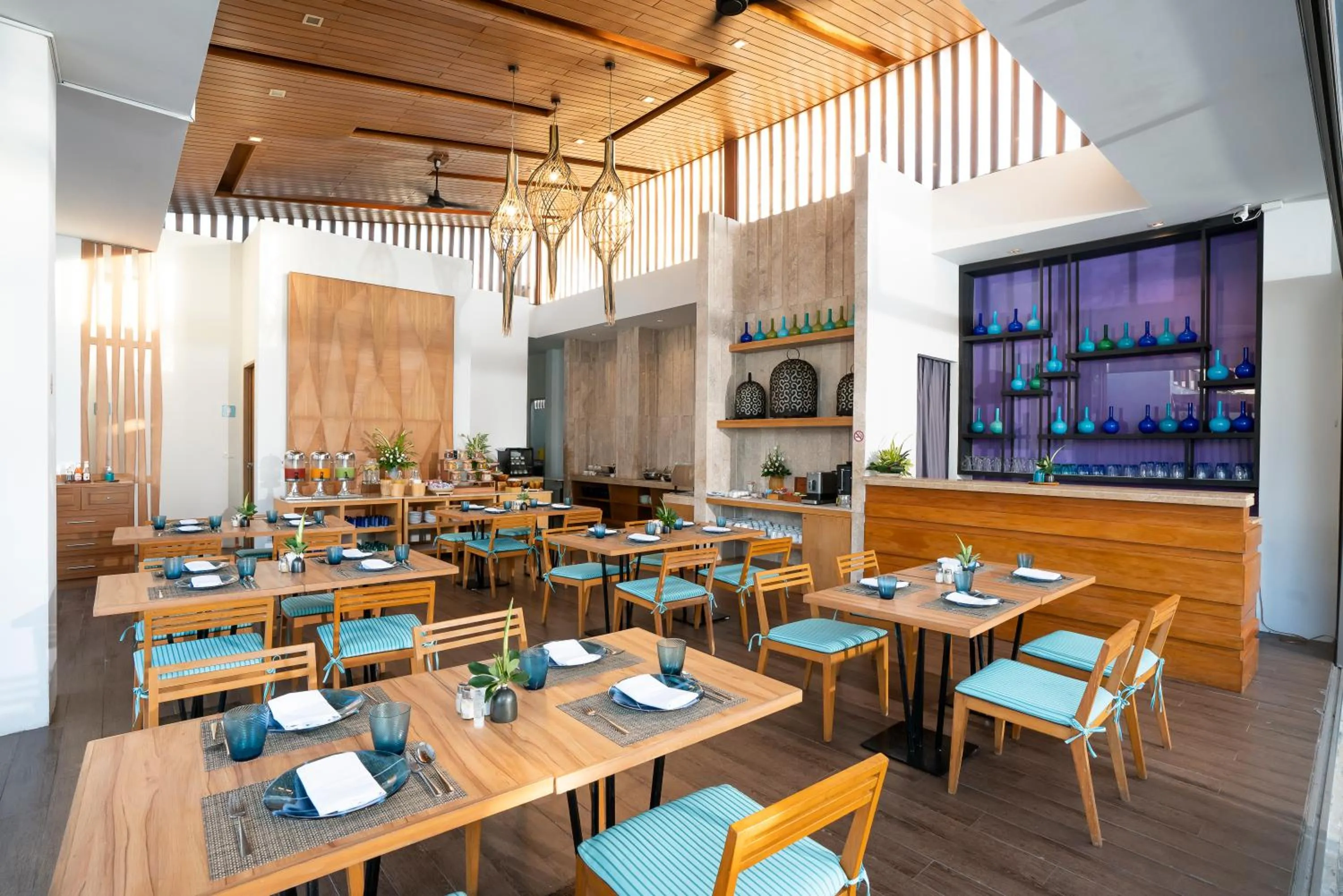 Restaurant/places to eat in Synergy Samui