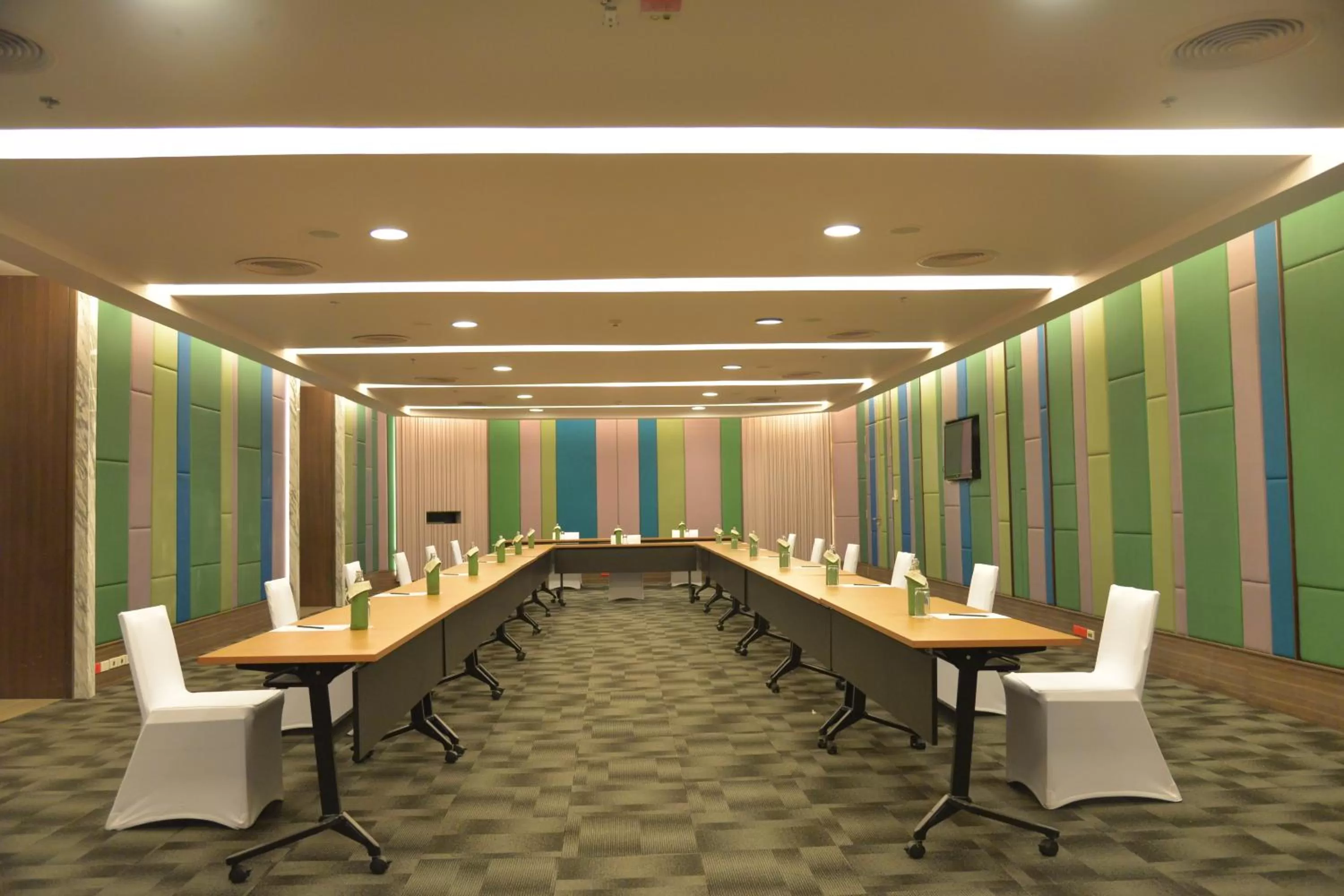 Banquet/Function facilities in Rama Gardens Hotel Bangkok