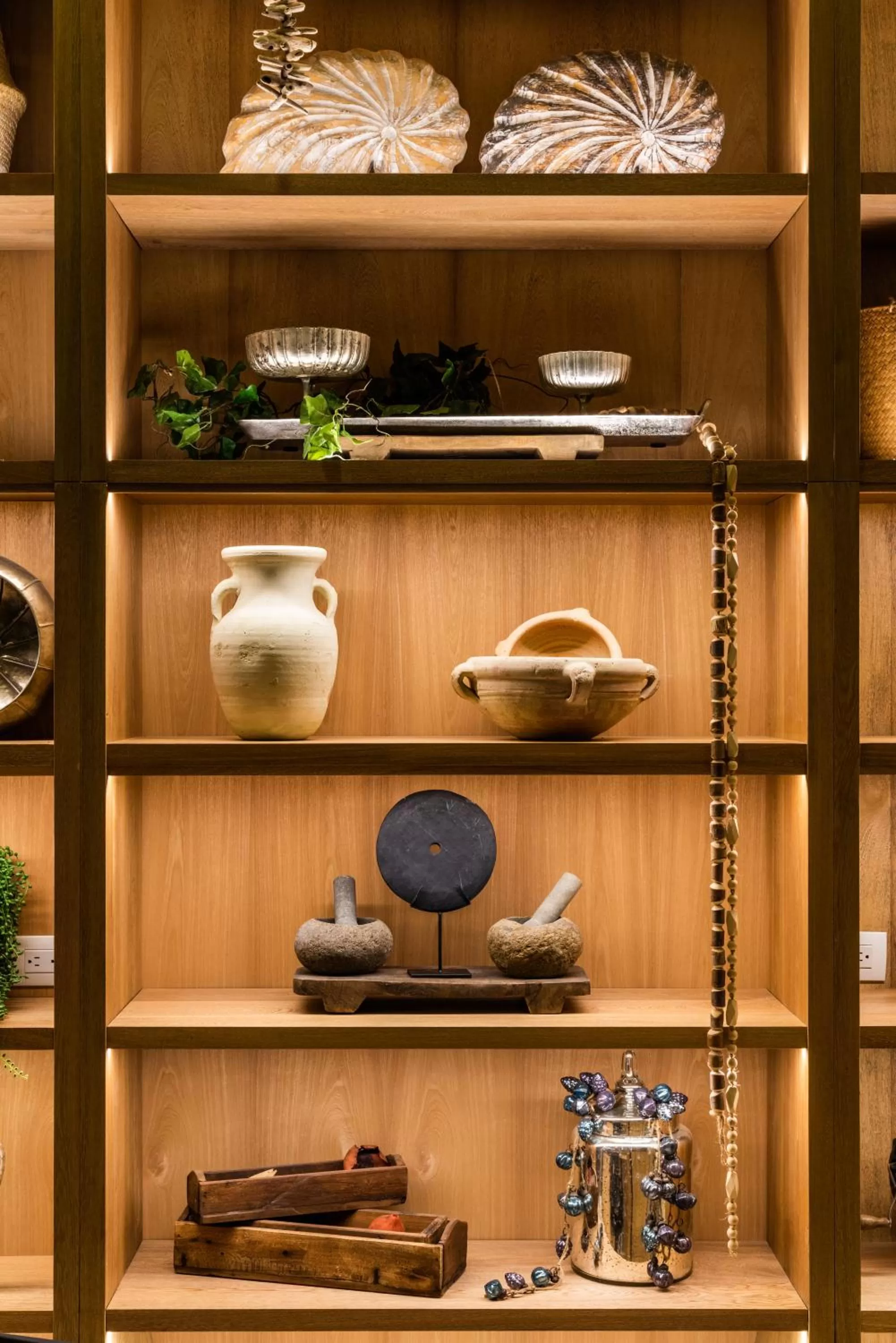 Decorative detail in Tau House