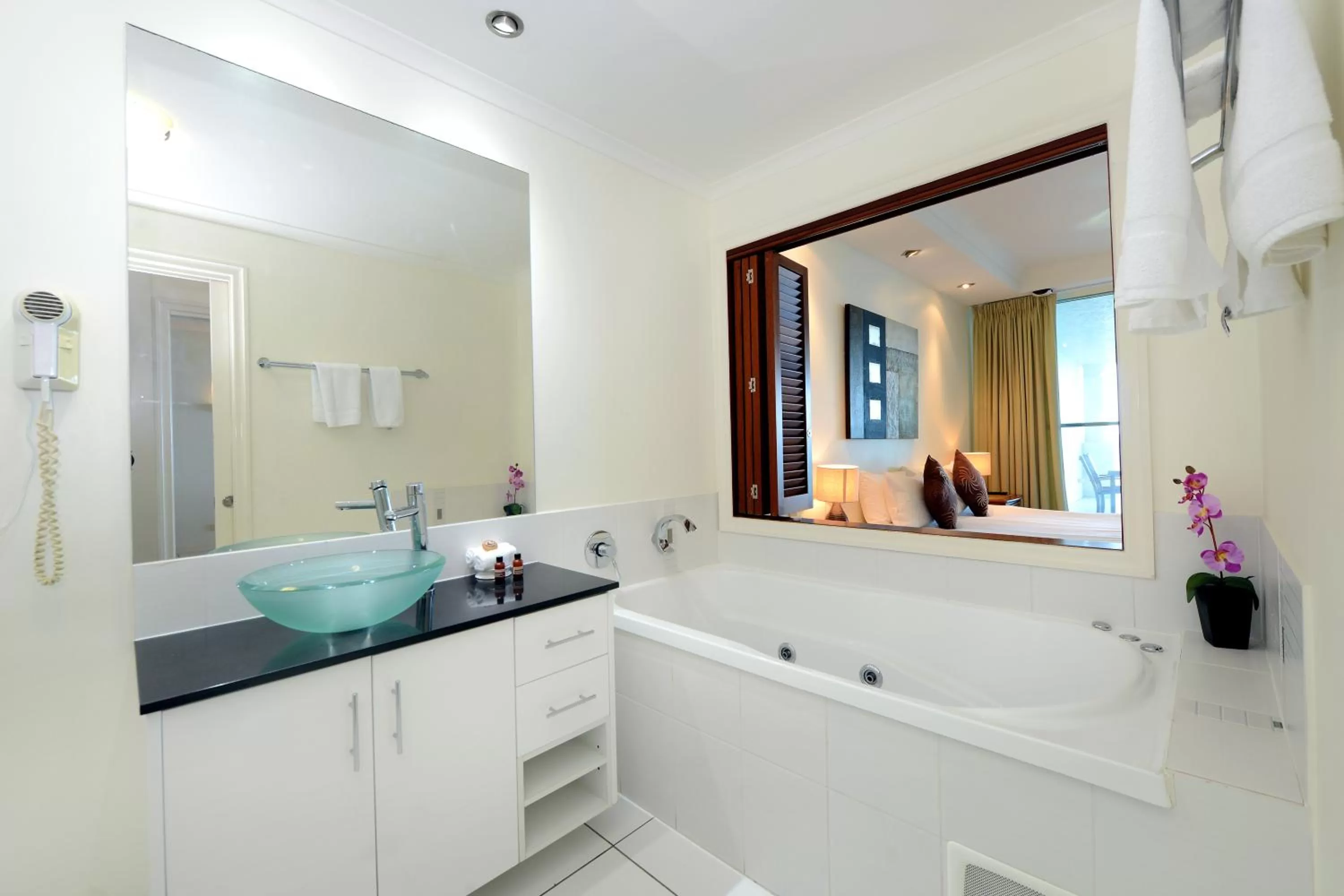 Bathroom in Bellevue At Trinity Beach