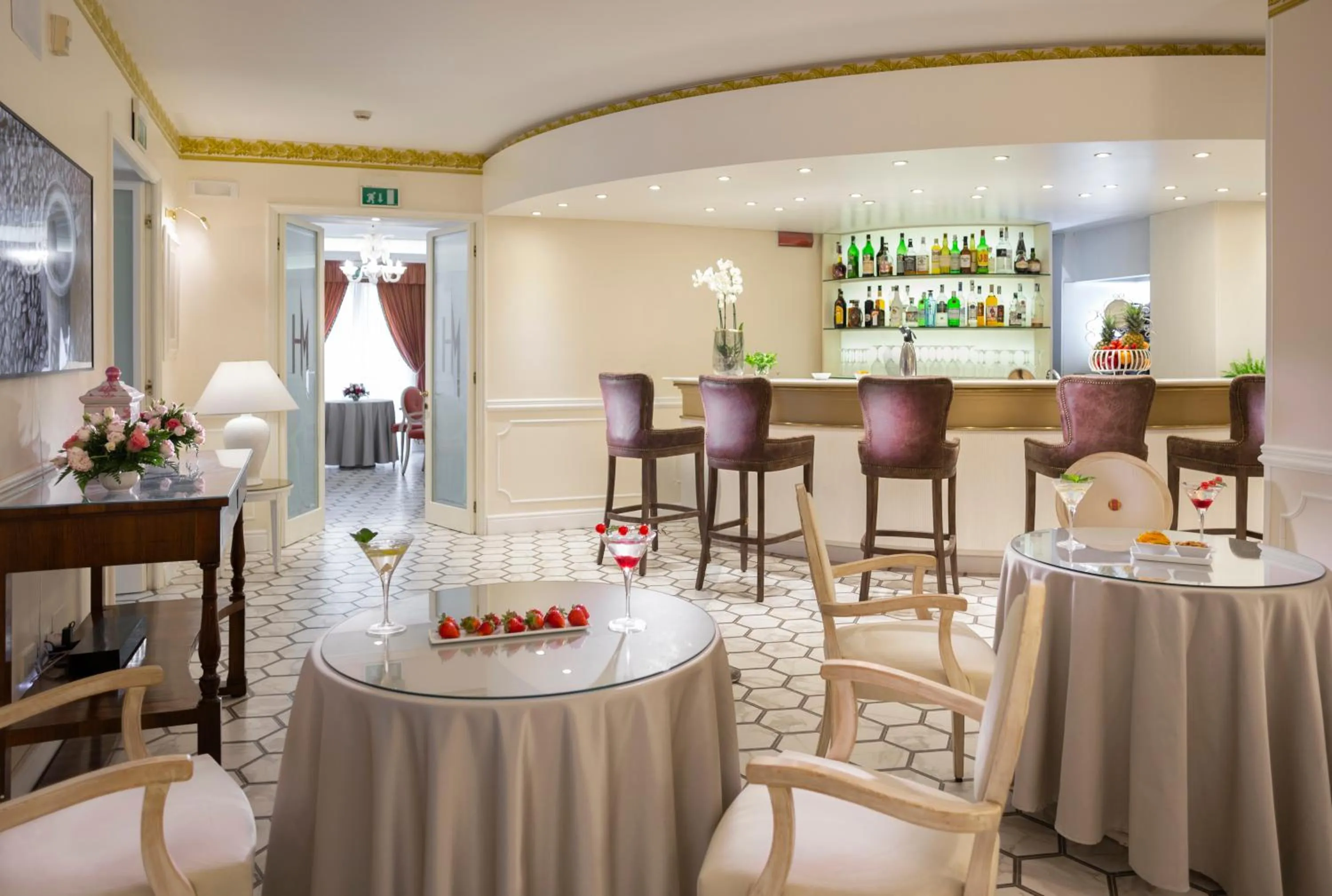 Restaurant/places to eat in Hotel Milton Rimini