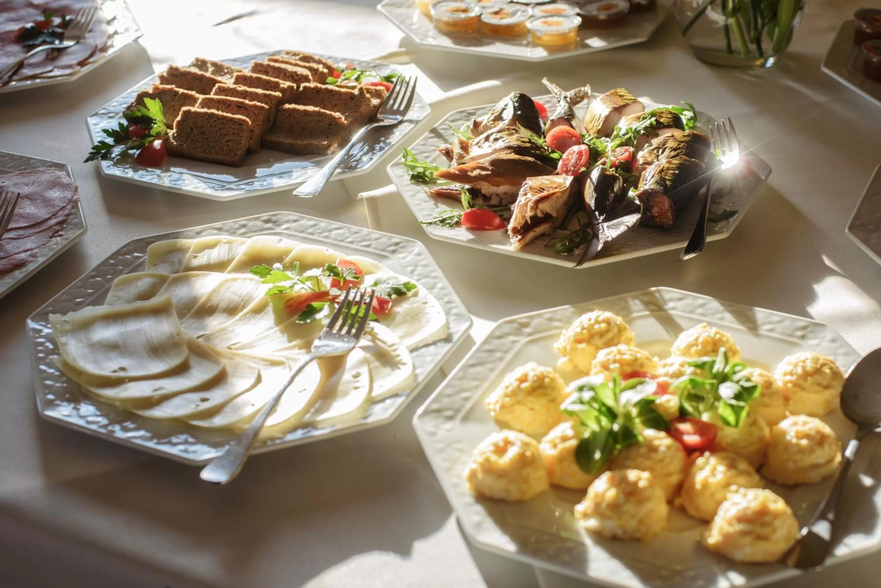 Food and drinks, Food in Lila Medical SPA