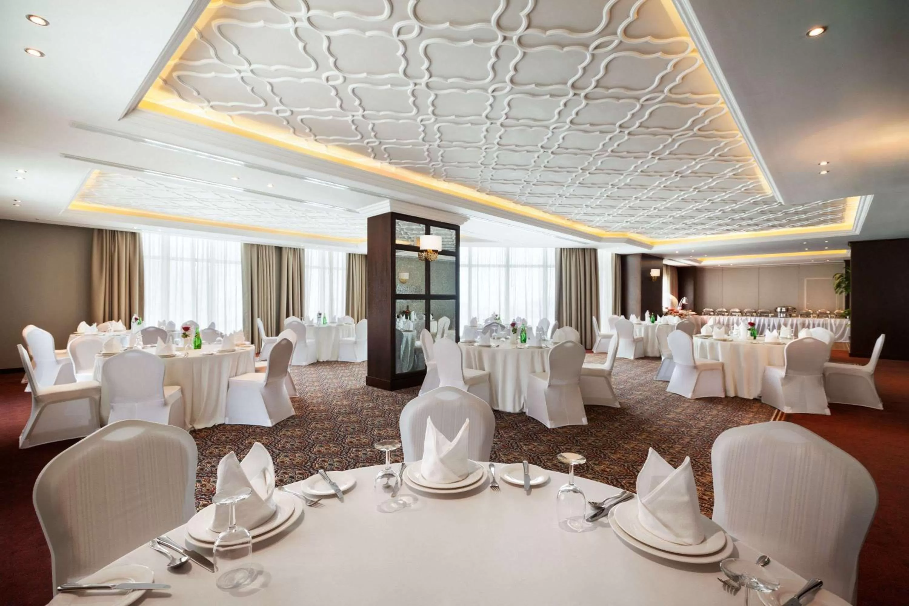 Restaurant/places to eat in Ramada by Wyndham Manama City Centre