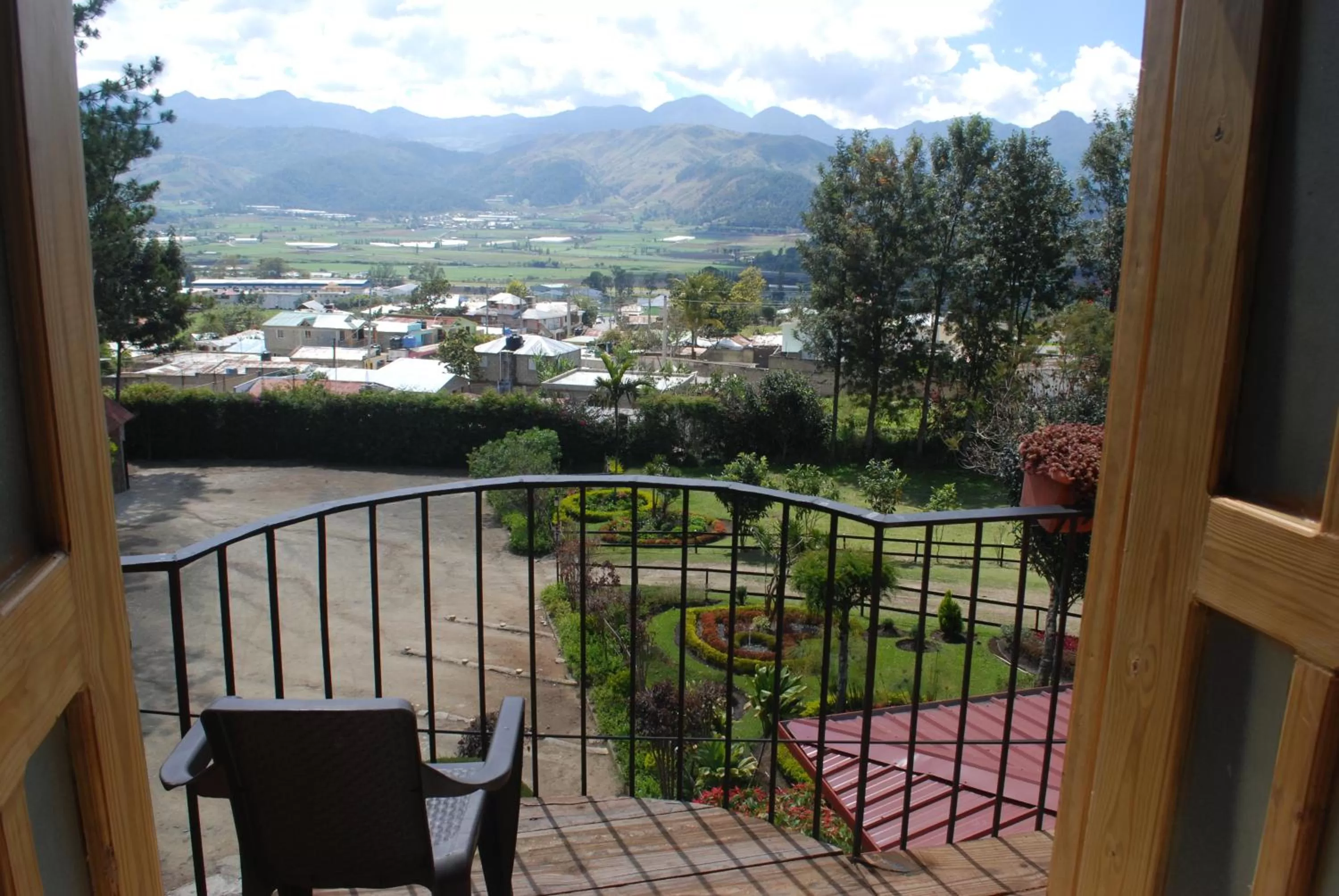 Photo of the whole room in Hotel Rancho Constanza & Cabañas de la Montaña