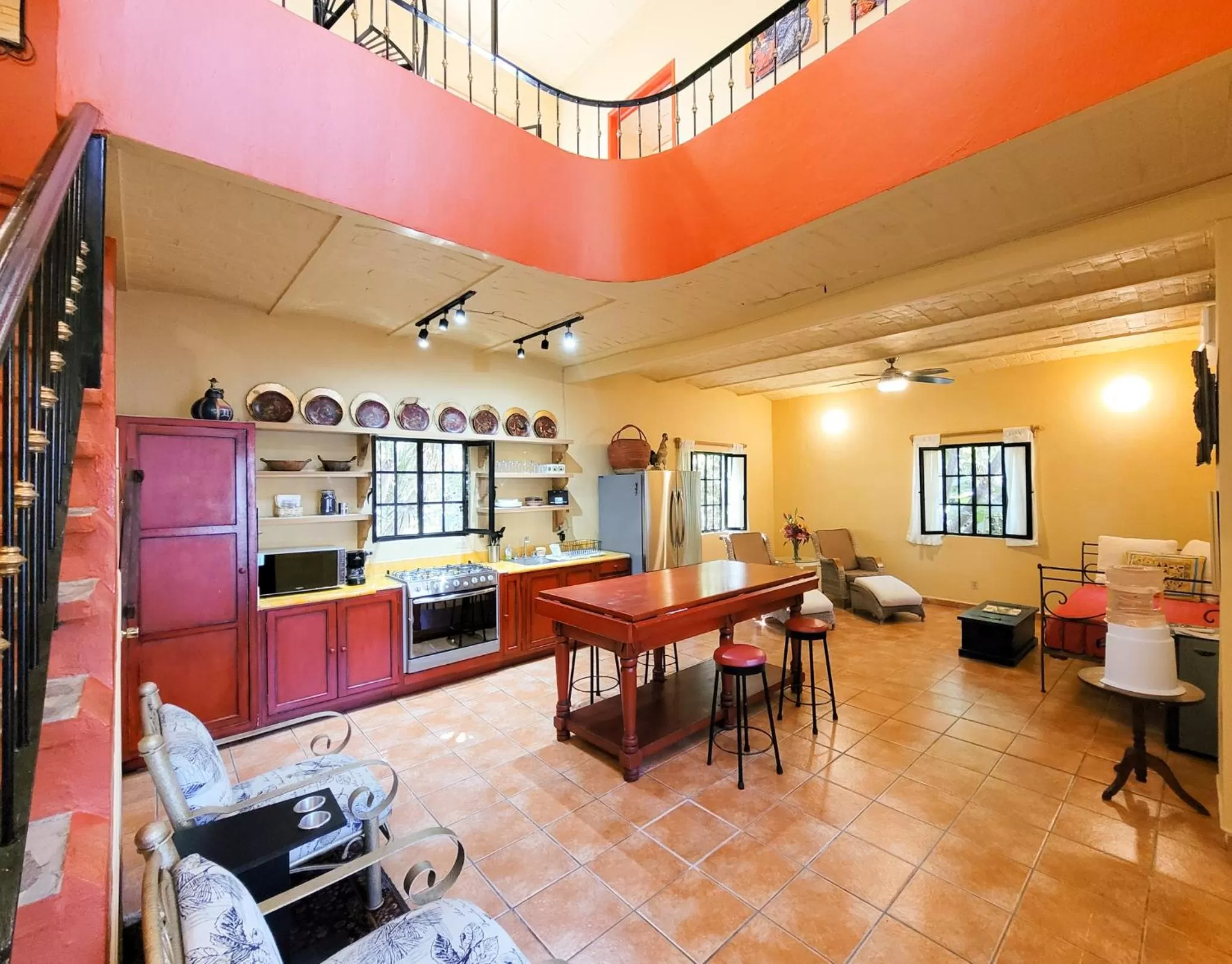 Deluxe Bungalow with Garden View in Estrellita's Bed & Breakfast