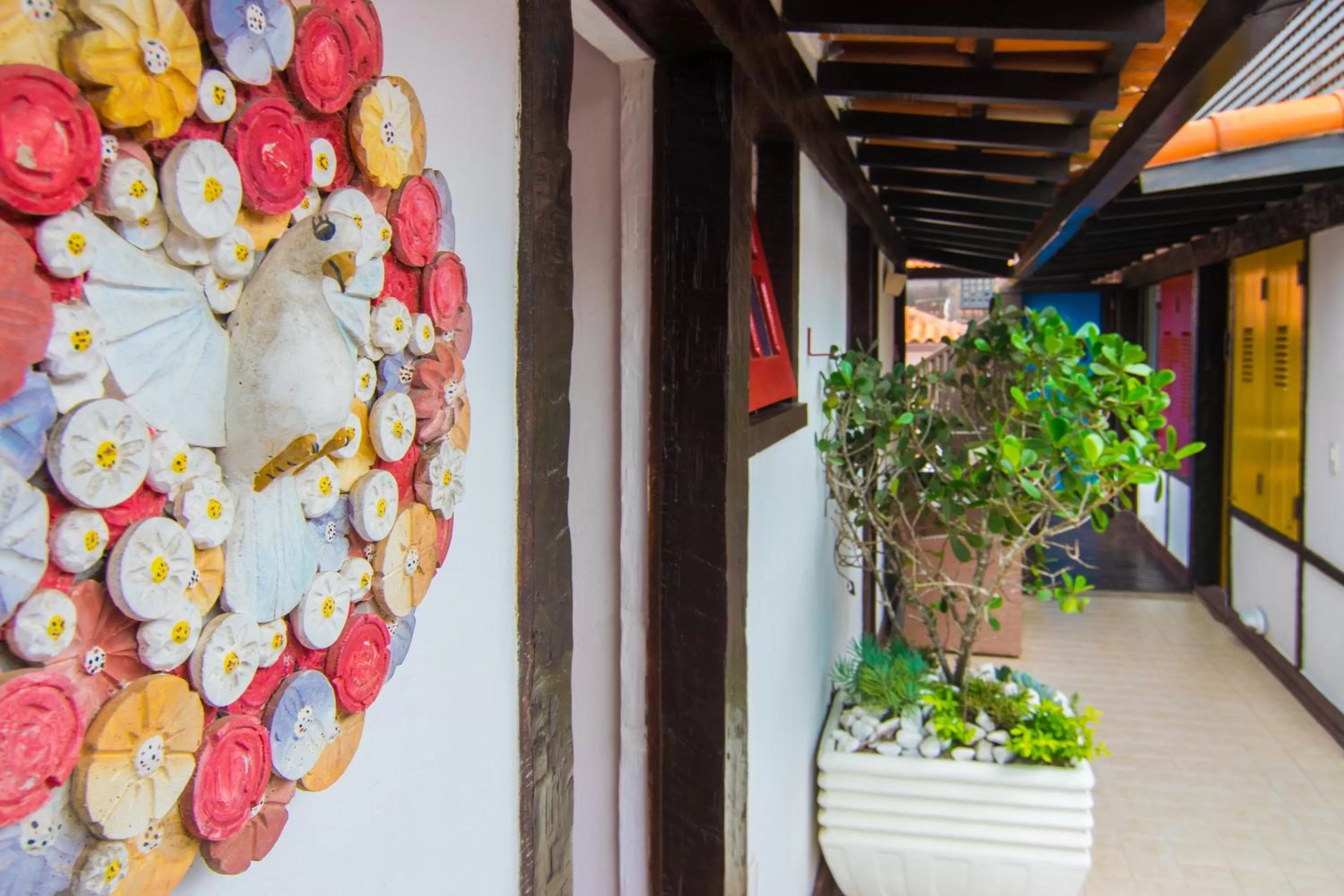 Decorative detail in Chez Pitu Praia Hotel