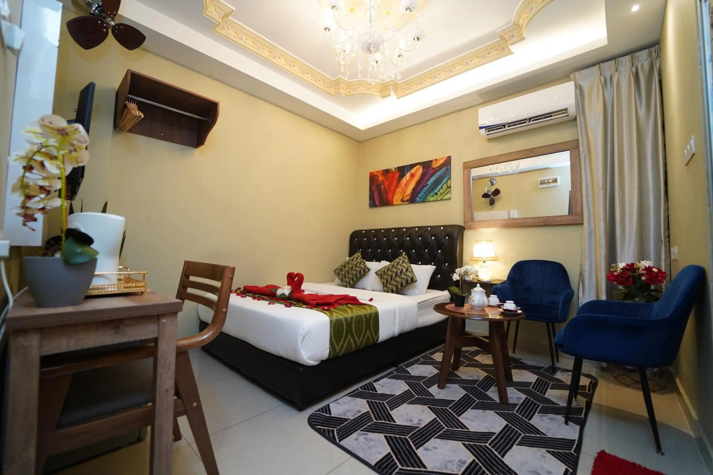 Bed in Ghazrin's Classic Hotel JB