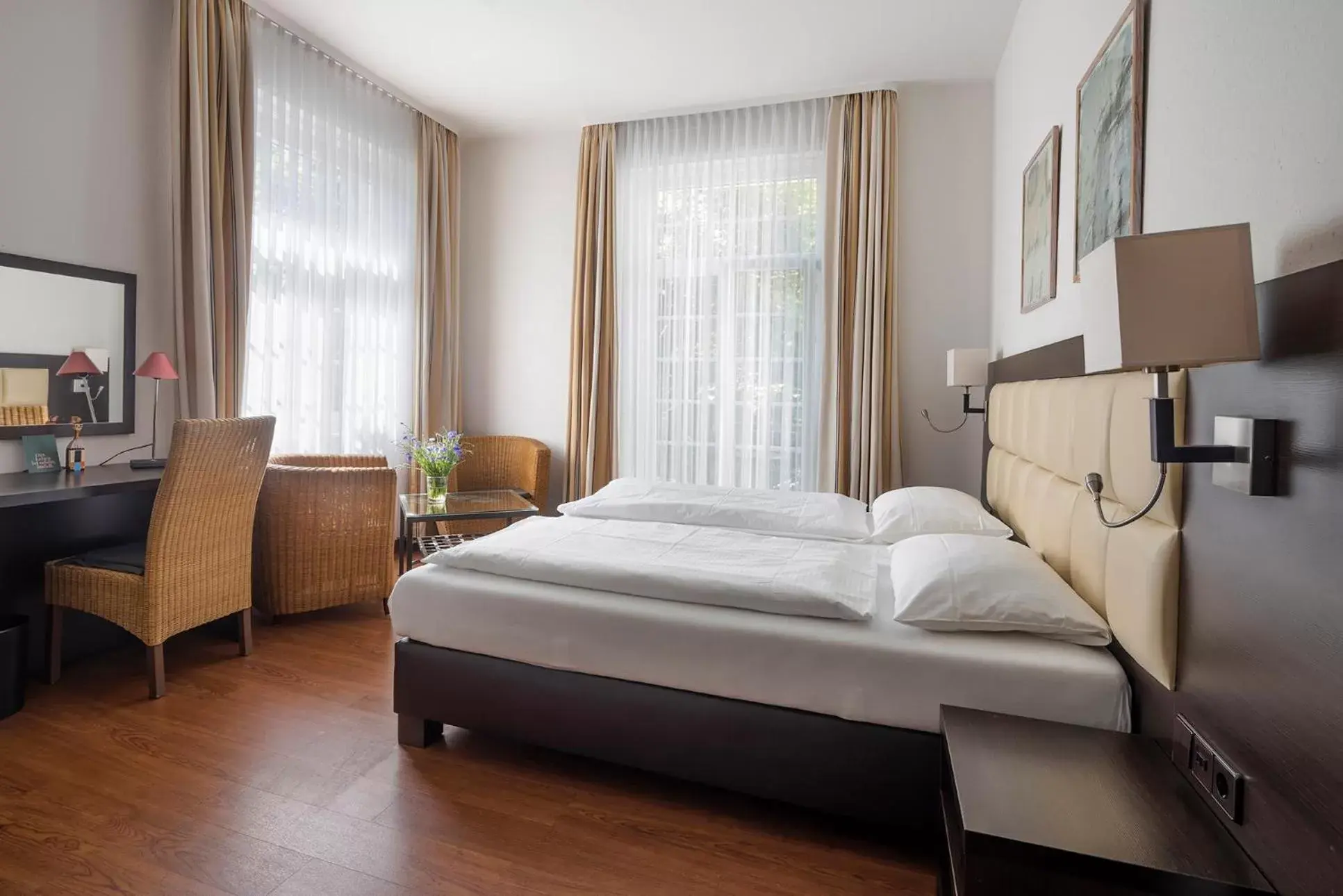 Comfort Double or Twin Room in Hotel Minerva Comfort Double or Twin Room in Hotel Minerva