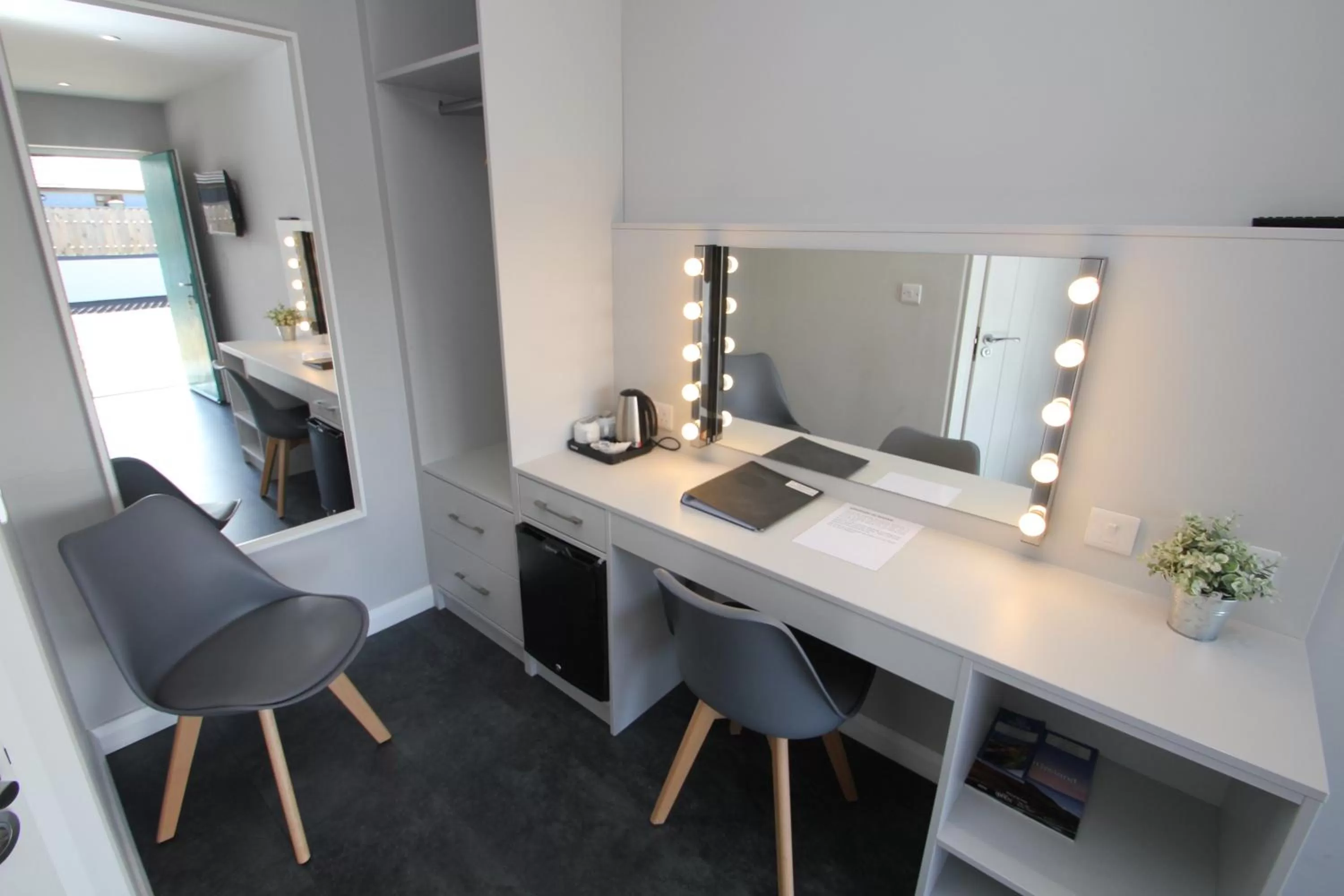 Bedroom in North Coast Motel