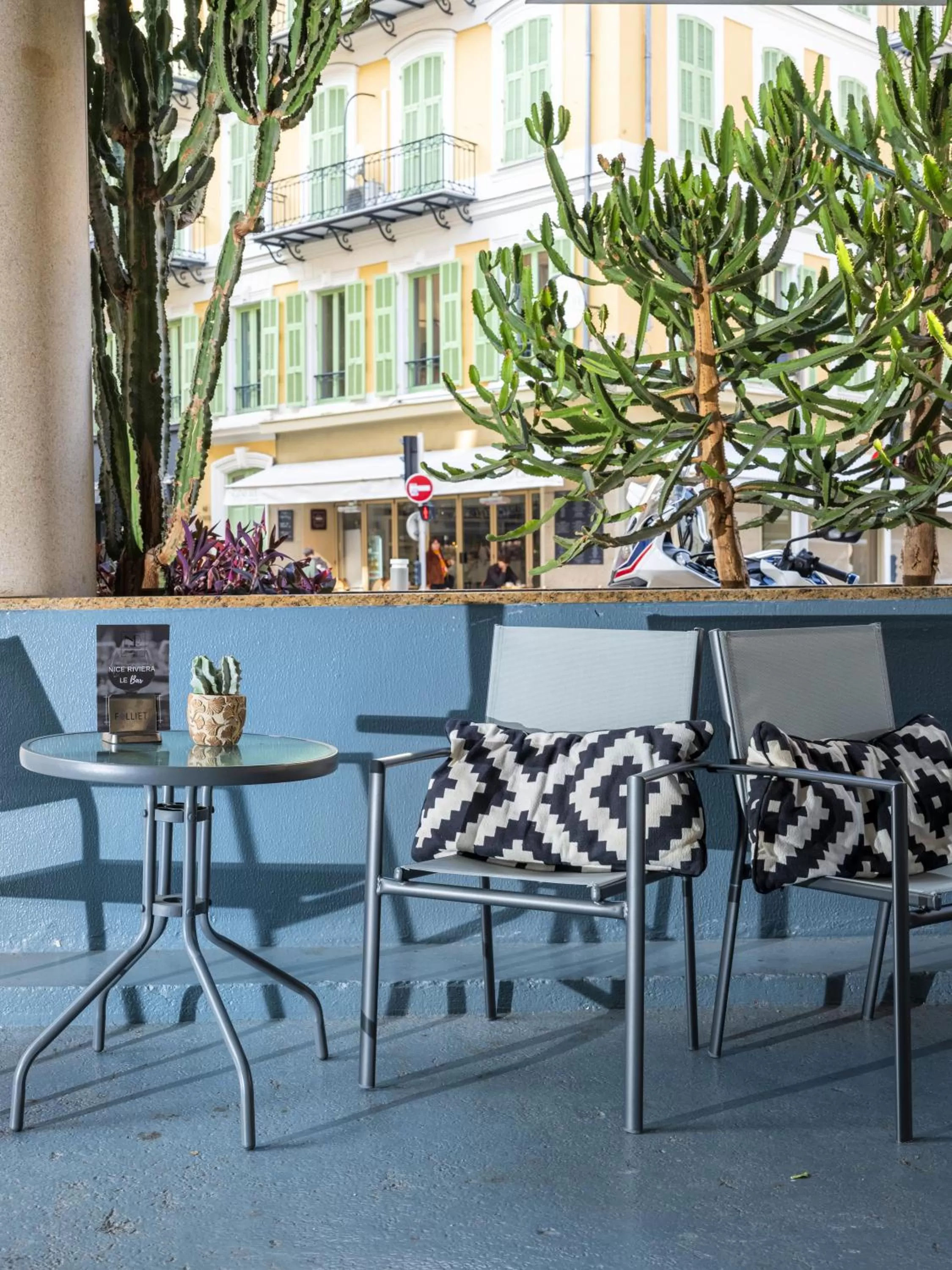 Patio in Hotel Nice Riviera