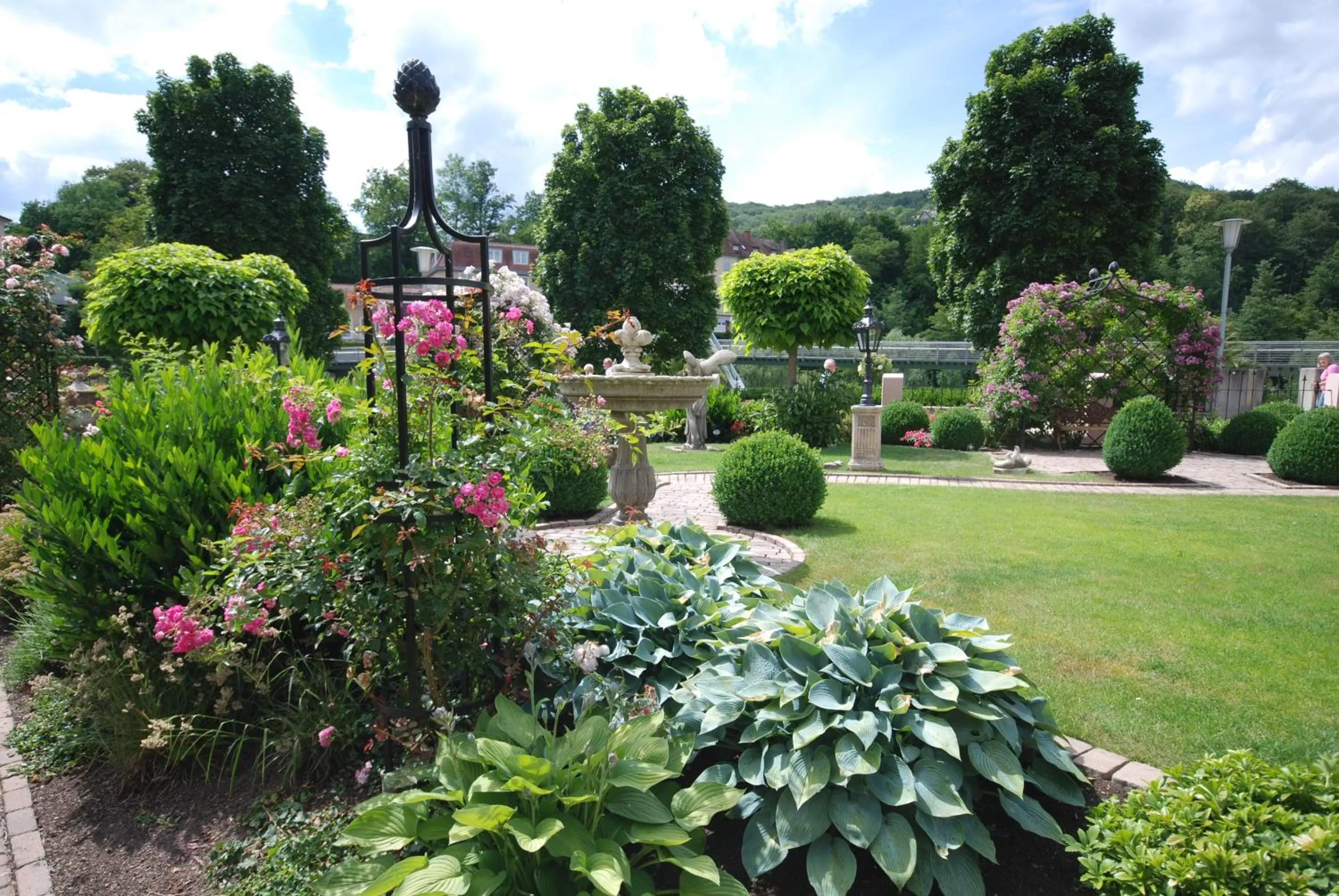 Garden view, Garden in Hotel Residenz am Rosengarten