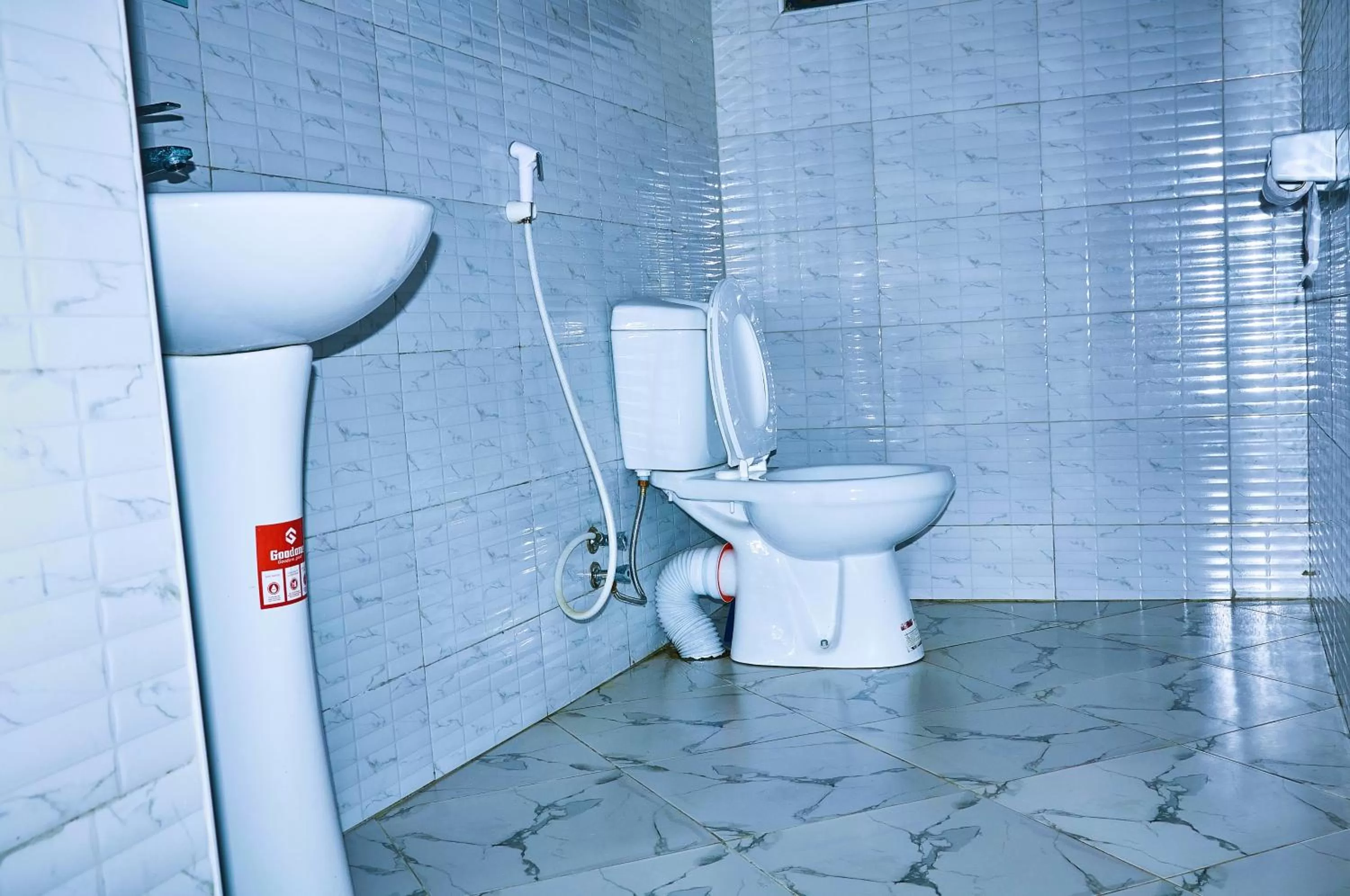 Toilet in Safari Park House