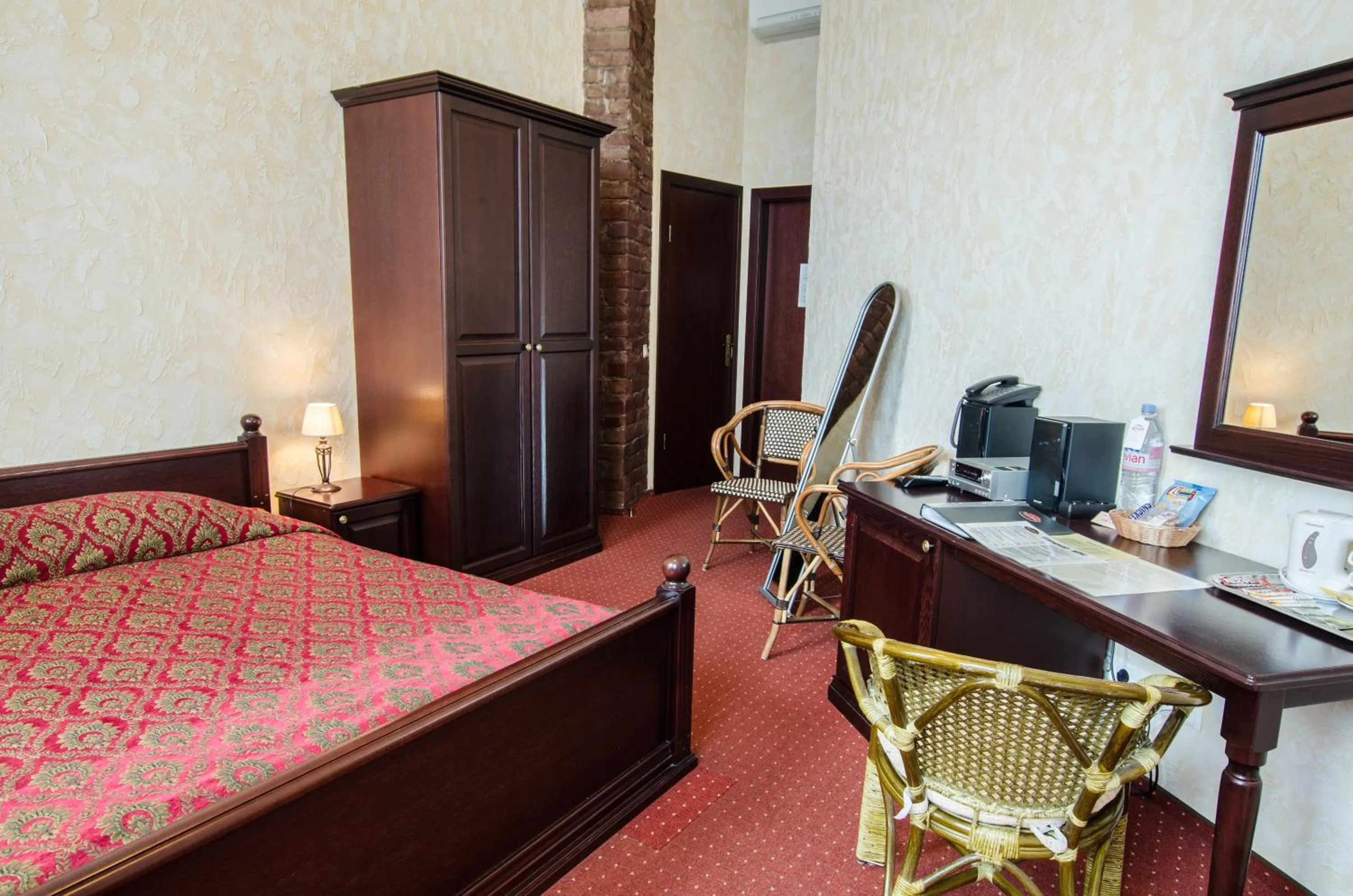 Bed in Boutique Hotel Monte Kristo