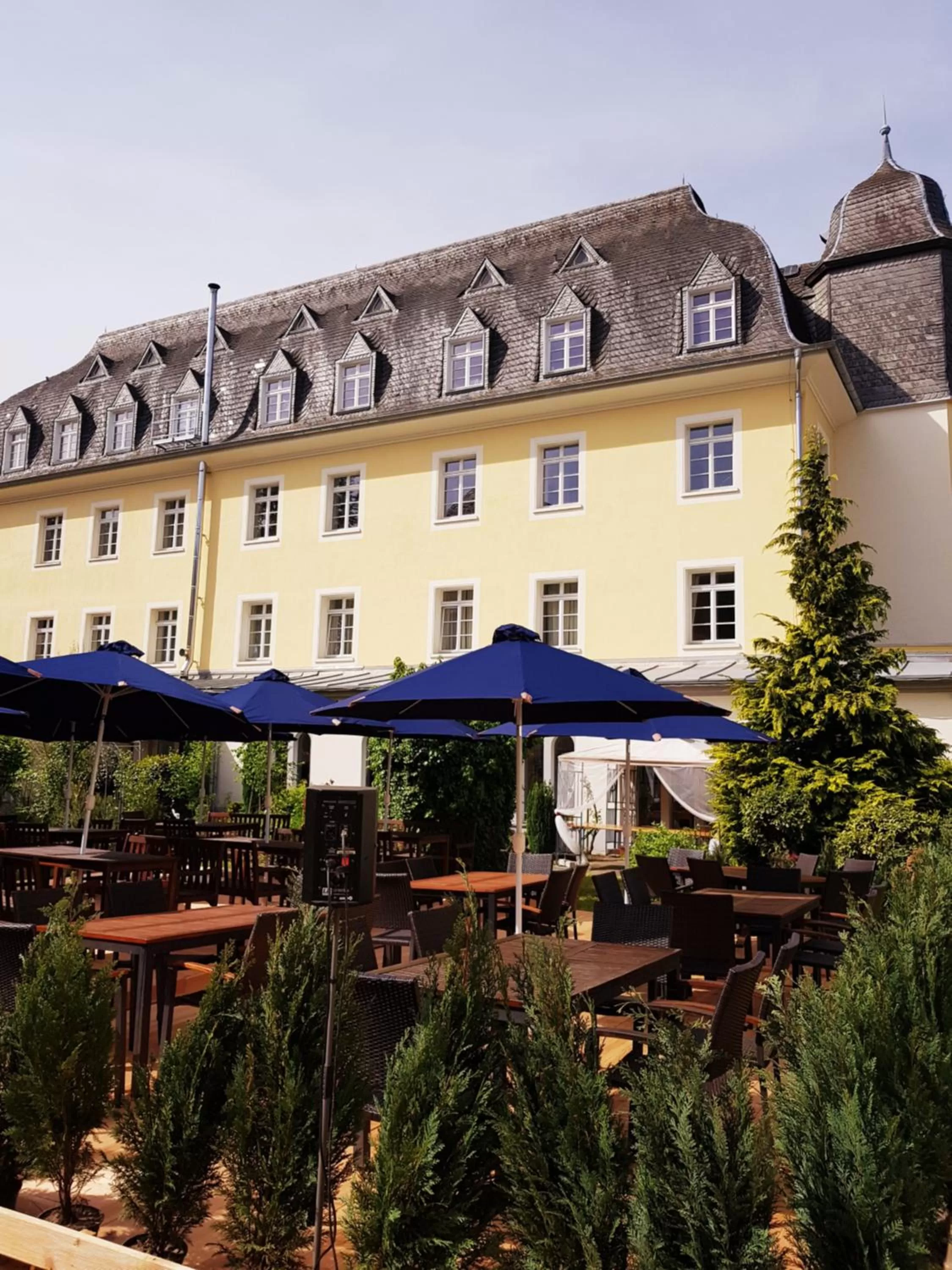 Restaurant/places to eat in Schlosshotel Domäne Walberberg