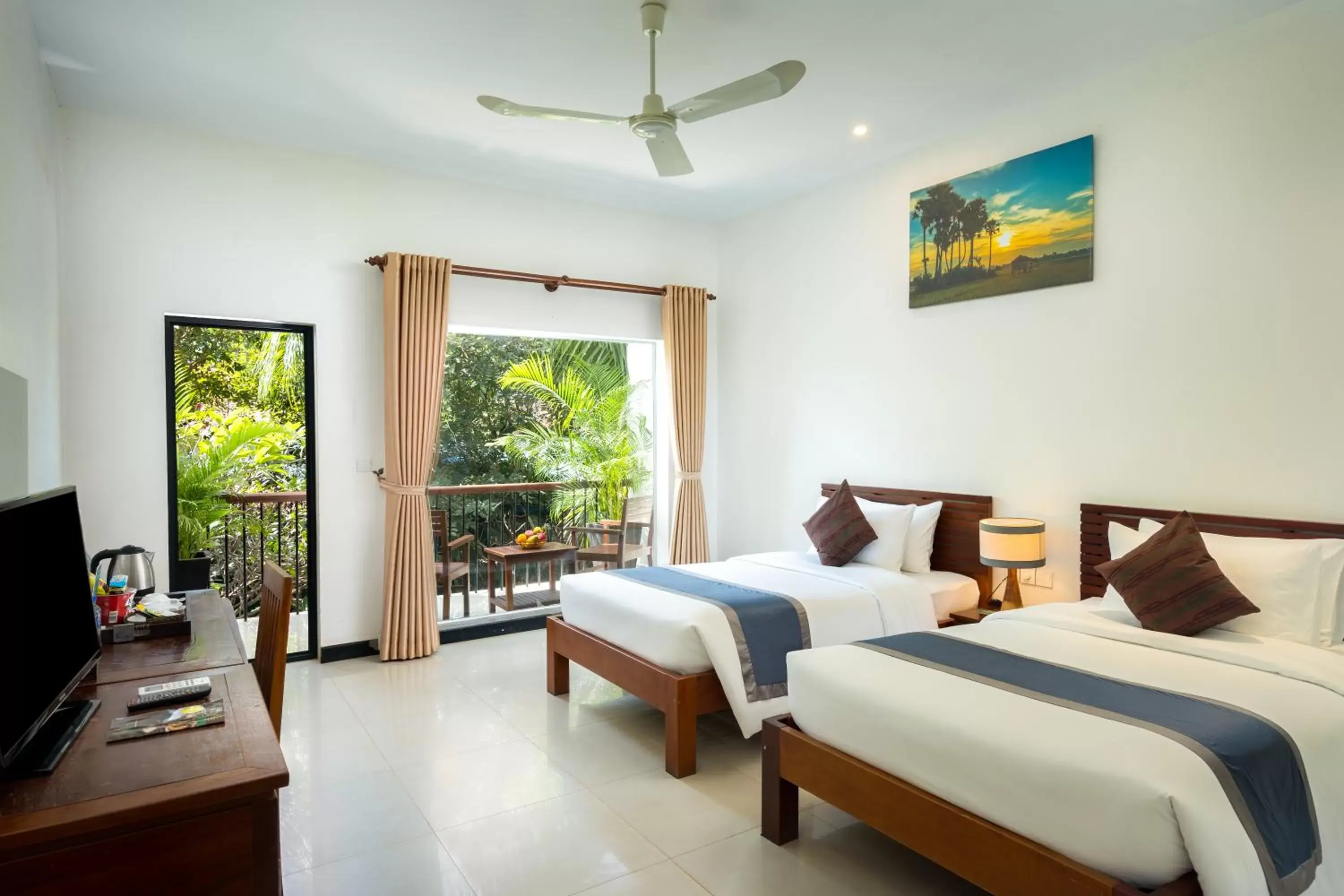 Deluxe Twin Room in Landing Gold by Amatak Deluxe Twin Room in Landing Gold by Amatak