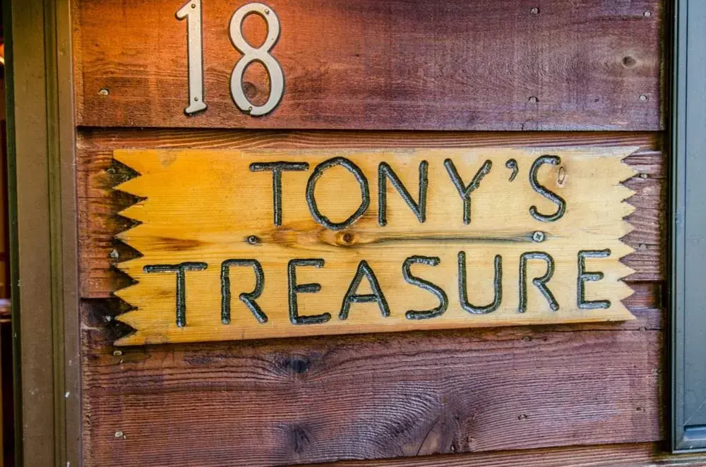 One-Bedroom House in Asheville Cabins of Willow Winds One-Bedroom House in Asheville Cabins of Willow Winds