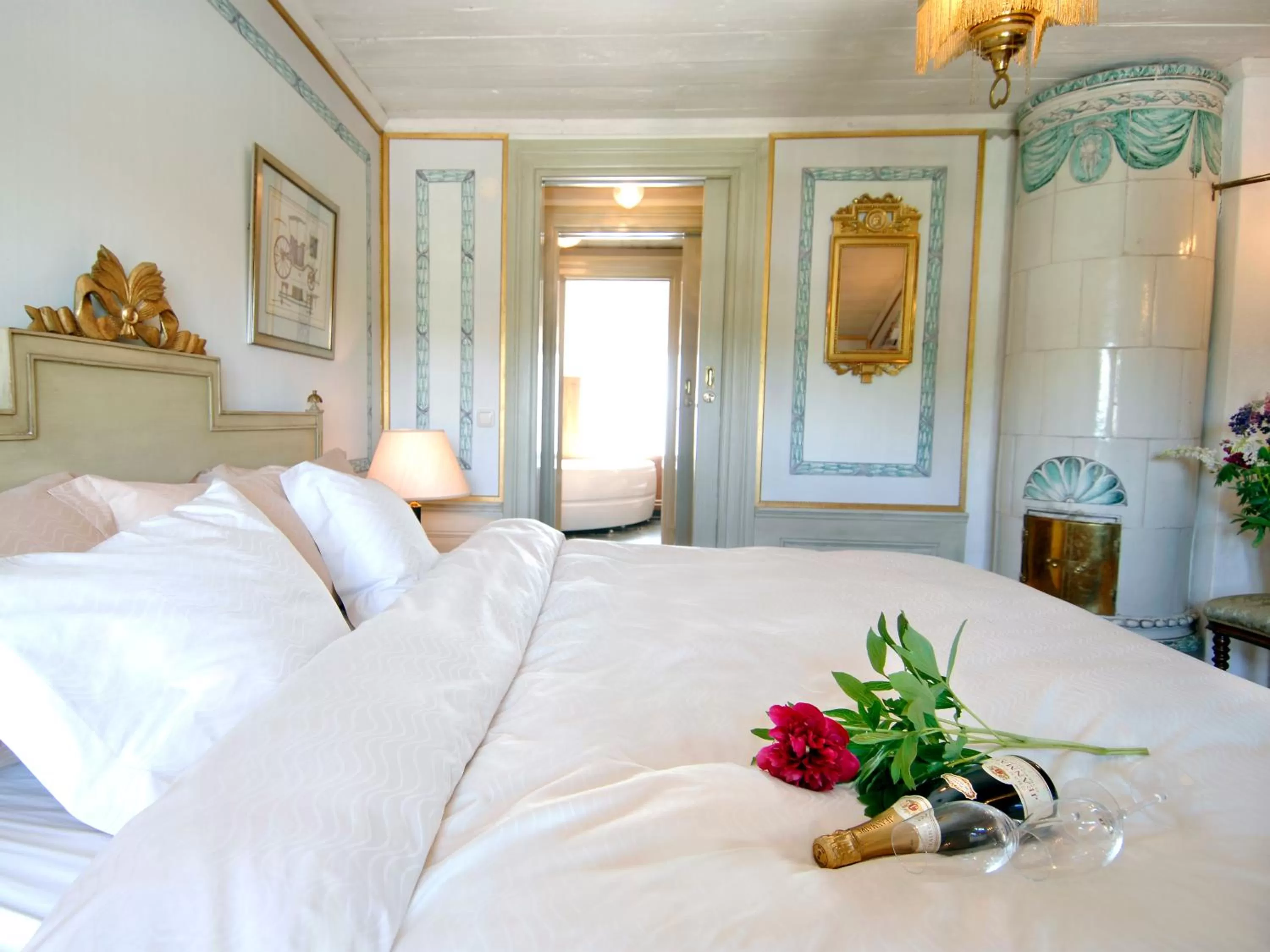 Bed in Gripsholms Värdshus