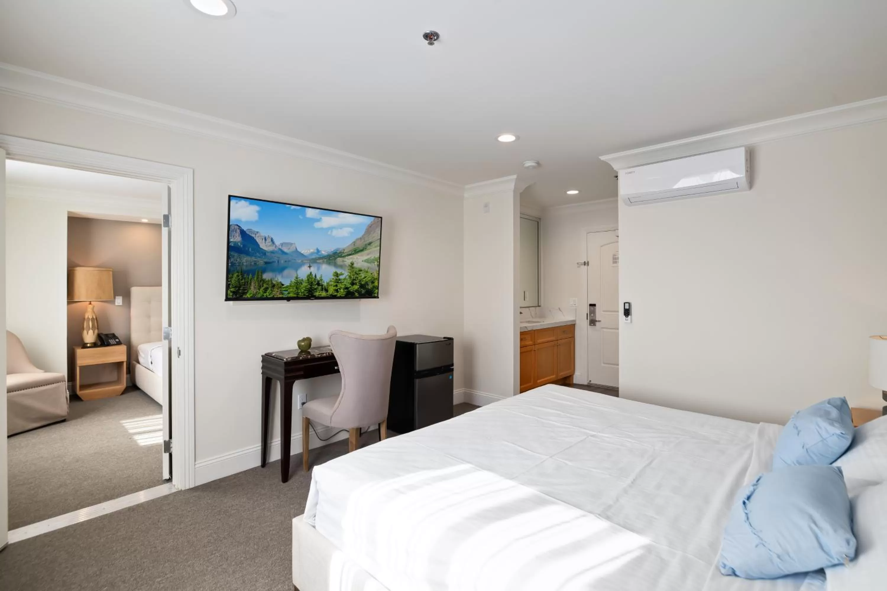 Bed in Hotel Huntington