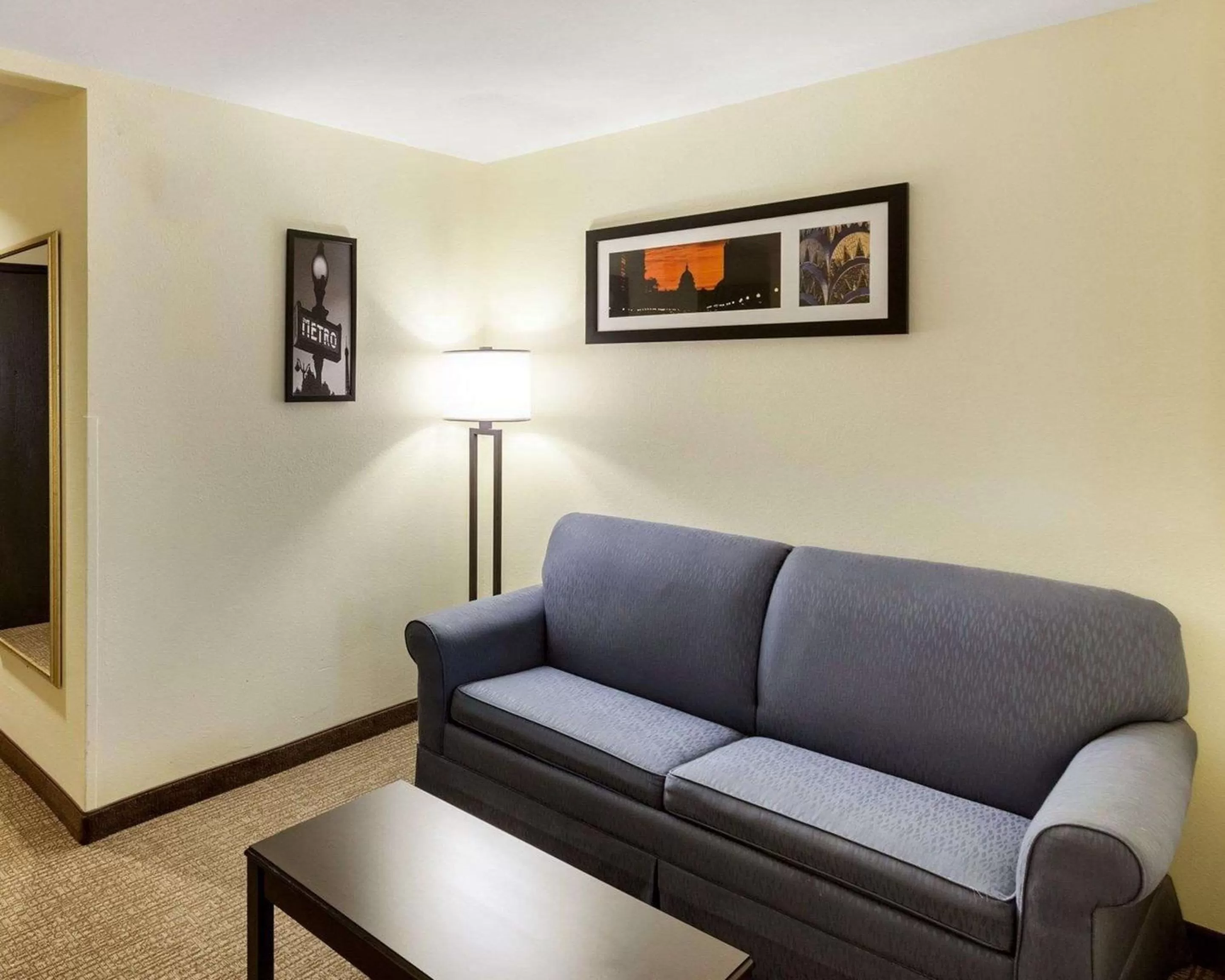 King suite - Top Floor in Comfort Inn & Suites Texas Hill Country