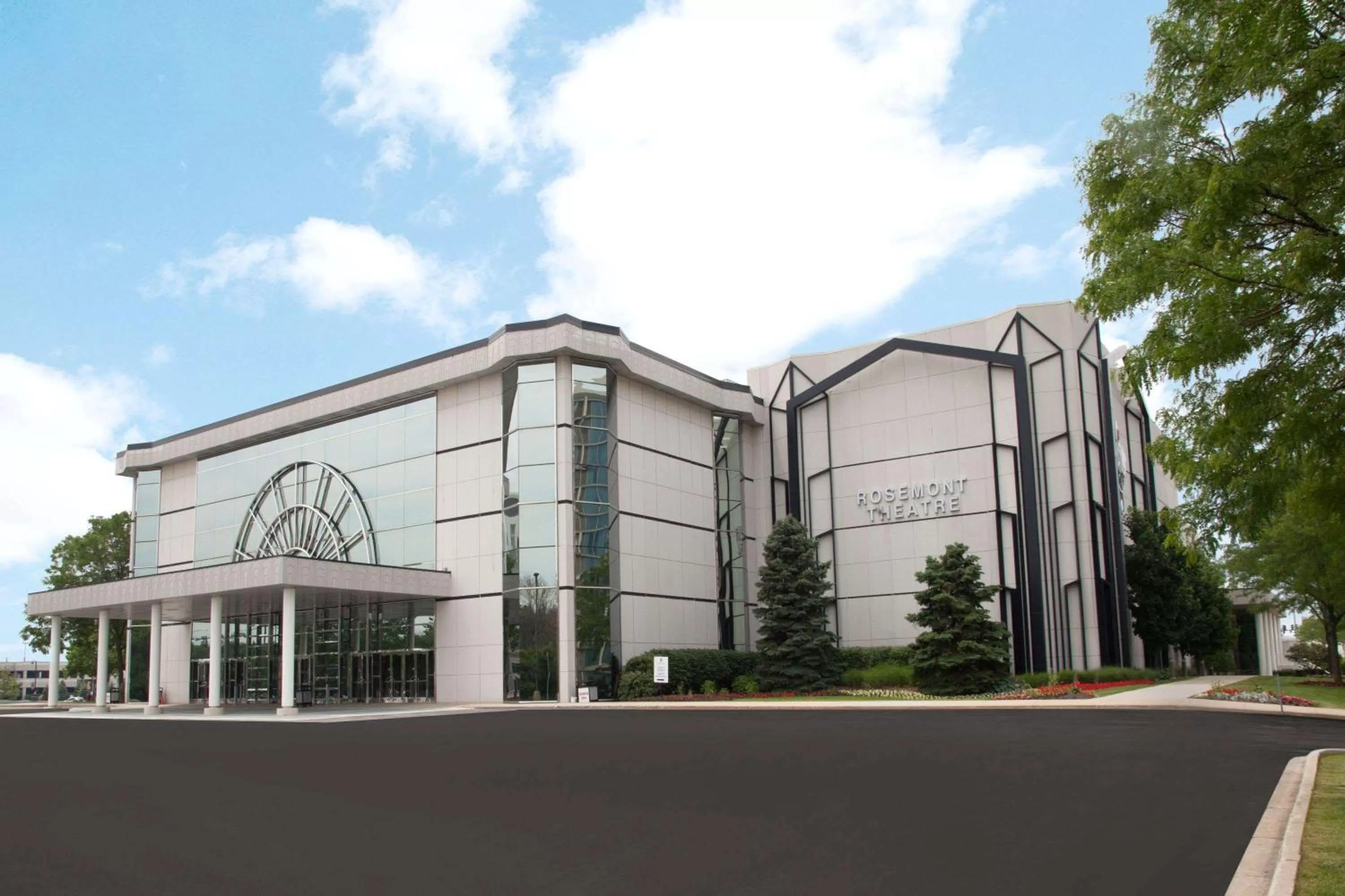 Off site in Super 8 by Wyndham Chicago/Rosemont/O'Hare/SE