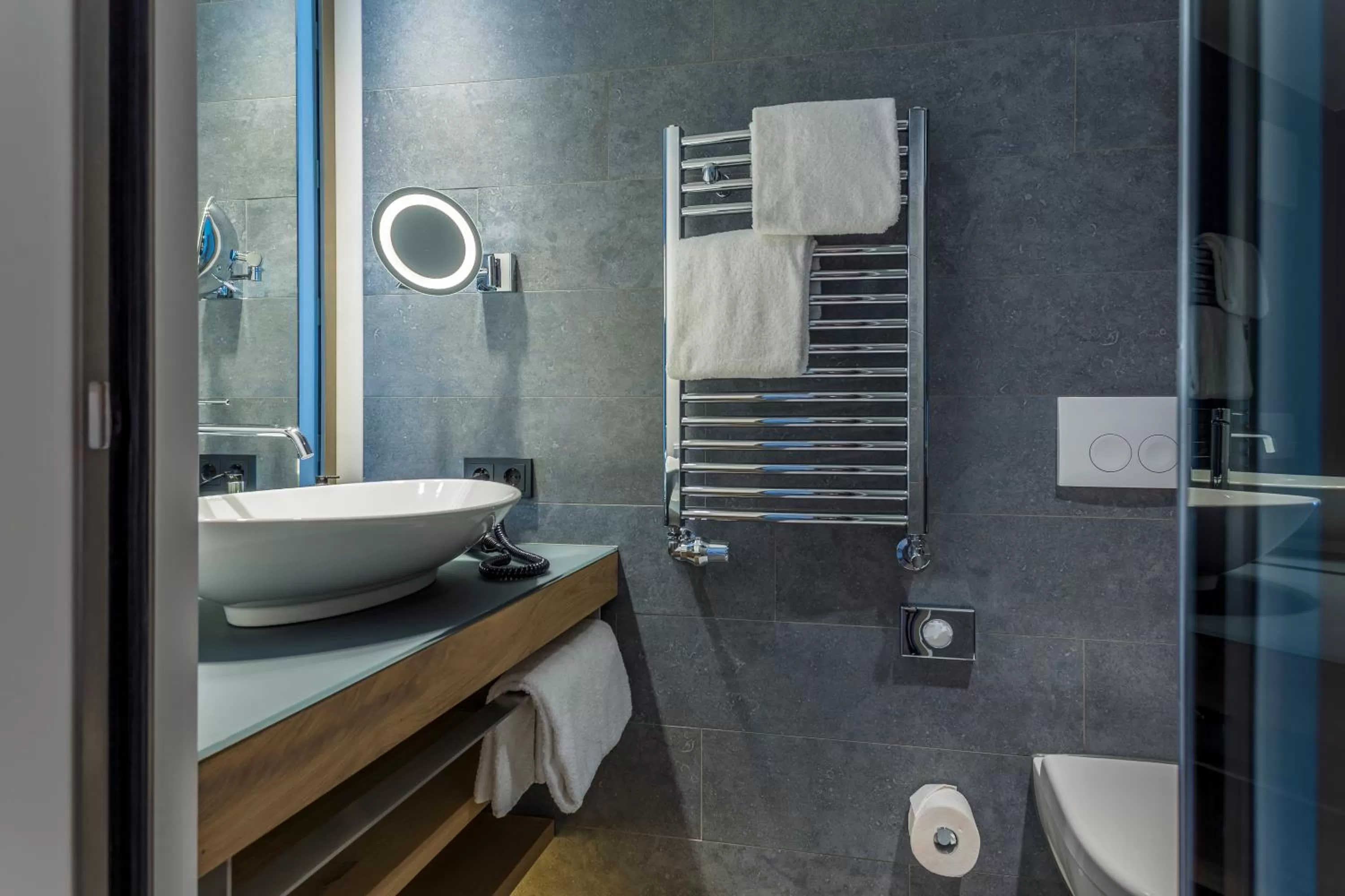 Bathroom in Das Graseck - mountain hideaway & health care