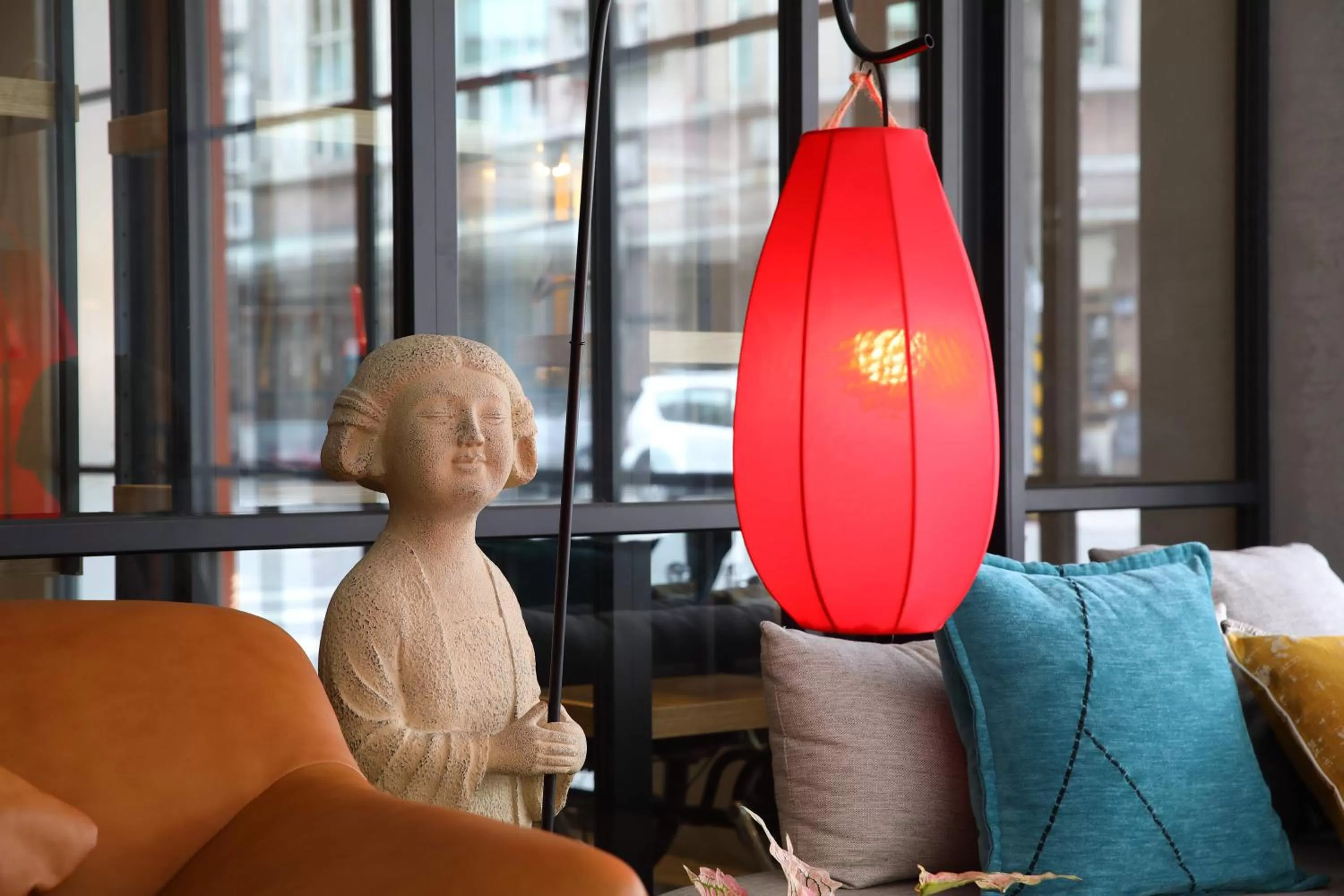 Seating area in OLAH Poshtel - Hualien Zhongfu