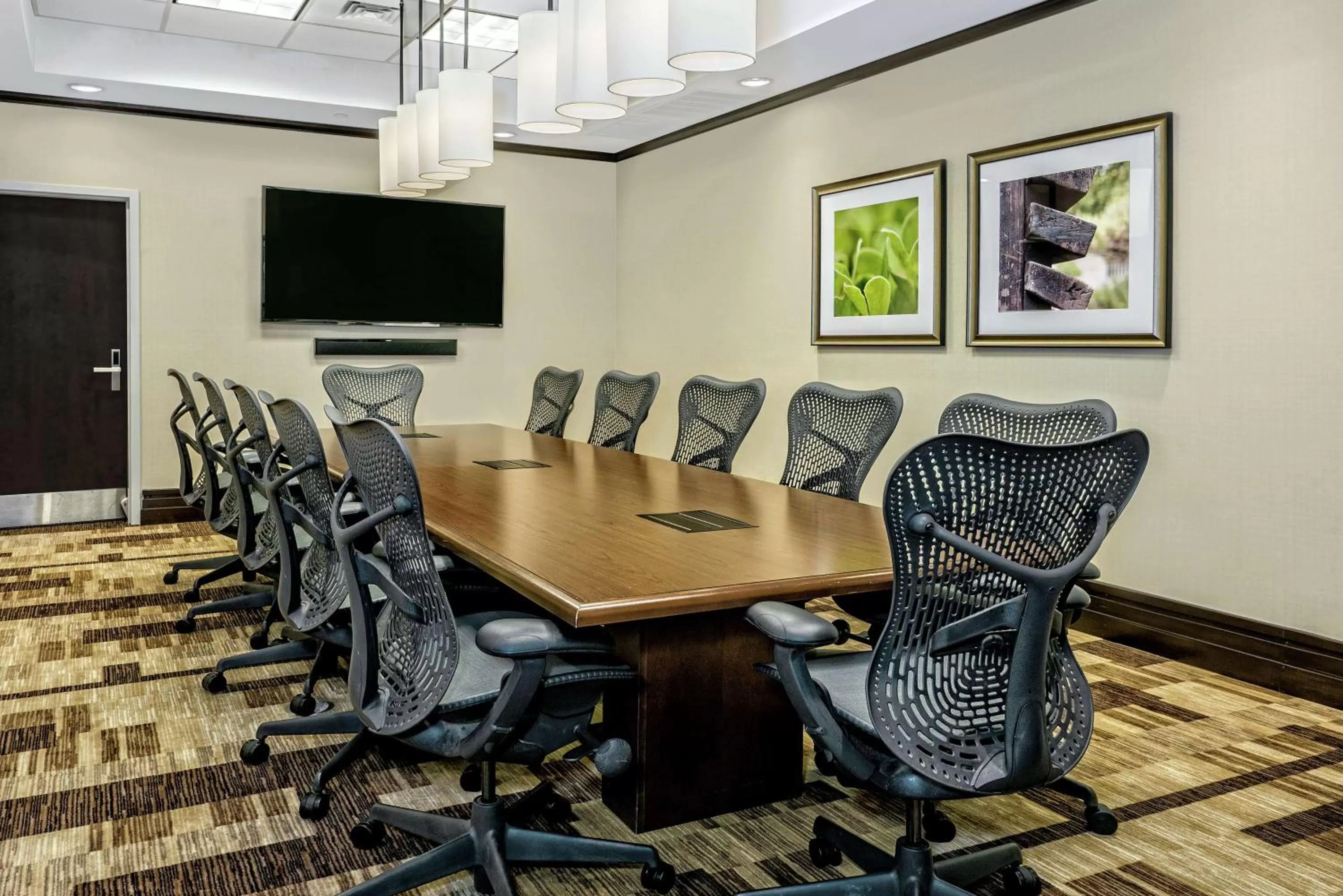 Meeting/conference room in Hilton Garden Inn Victoria