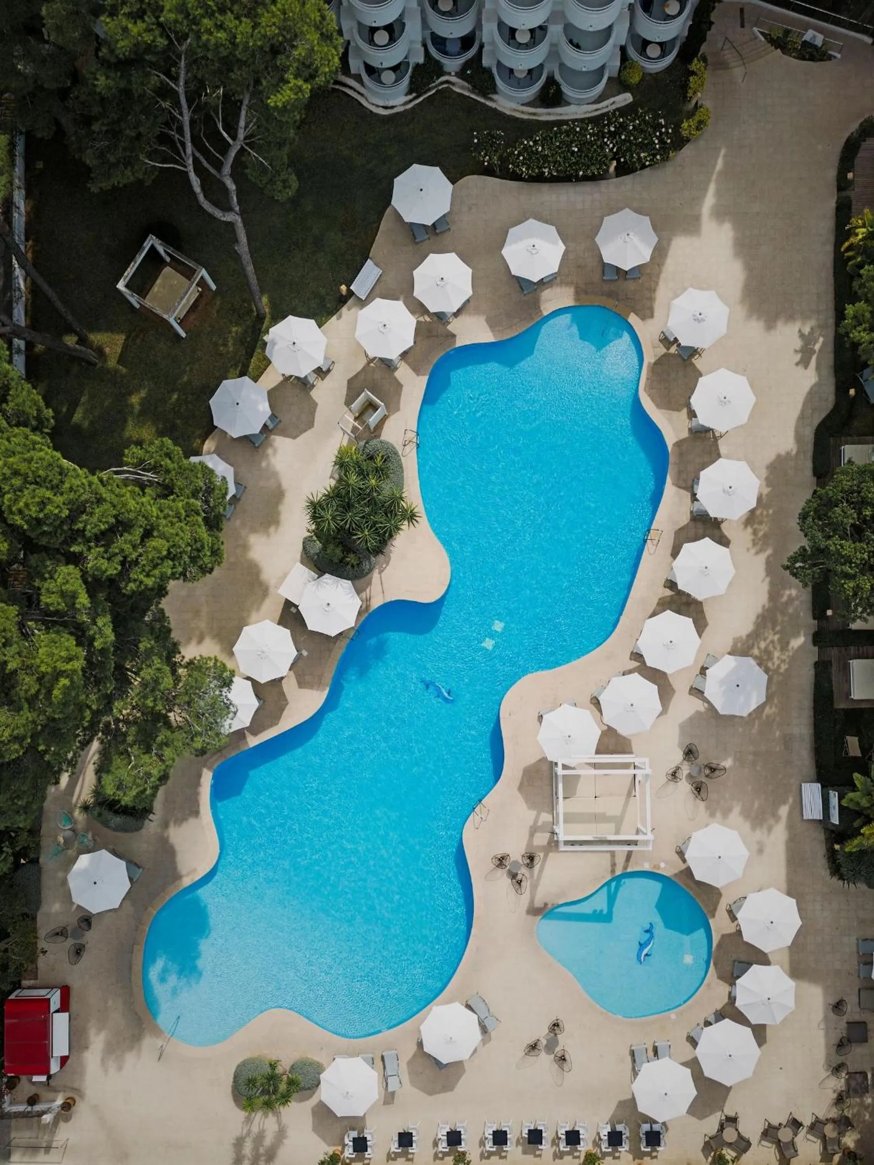 Swimming pool in Prinsotel La Pineda