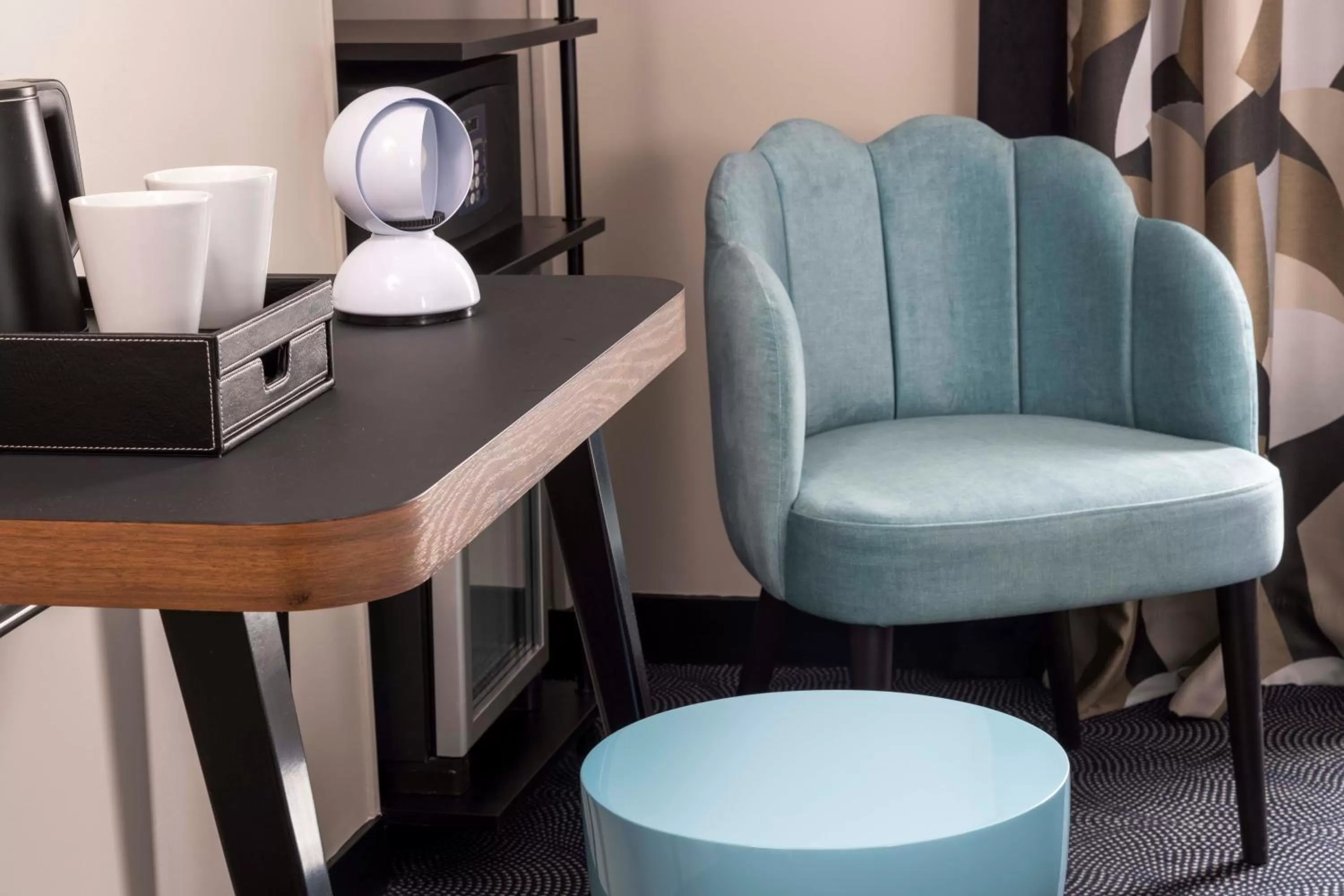 Decorative detail in Hôtel Regina Opéra Grands Boulevards