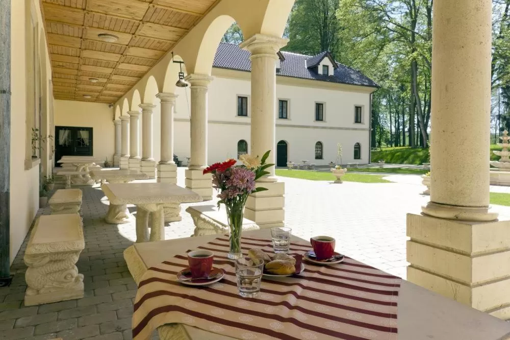 Property building in Zámek Kamenný Dvůr