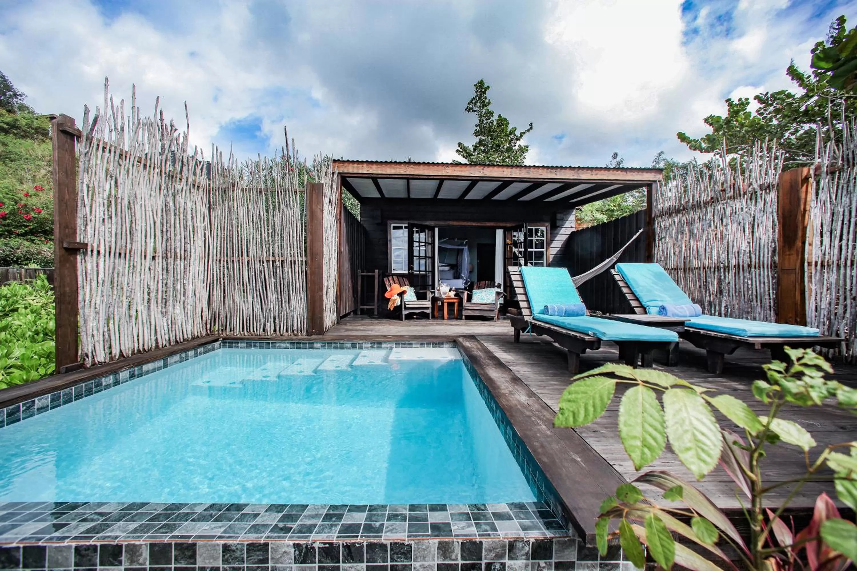 Swimming pool in COCOS Hotel Antigua - All Inclusive - Adults Only