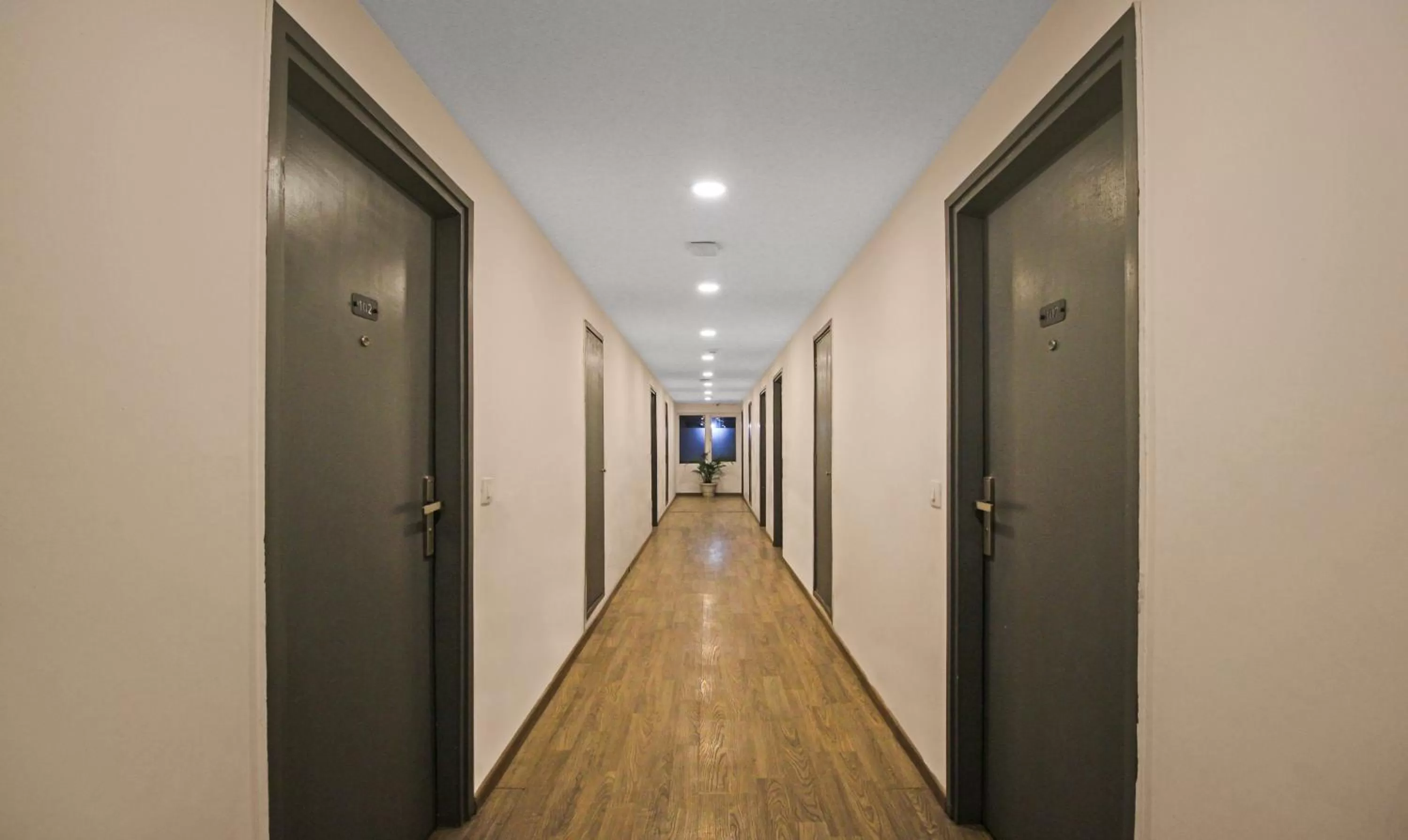 Lobby or reception in Treebo Grand Legacy Shahenshah