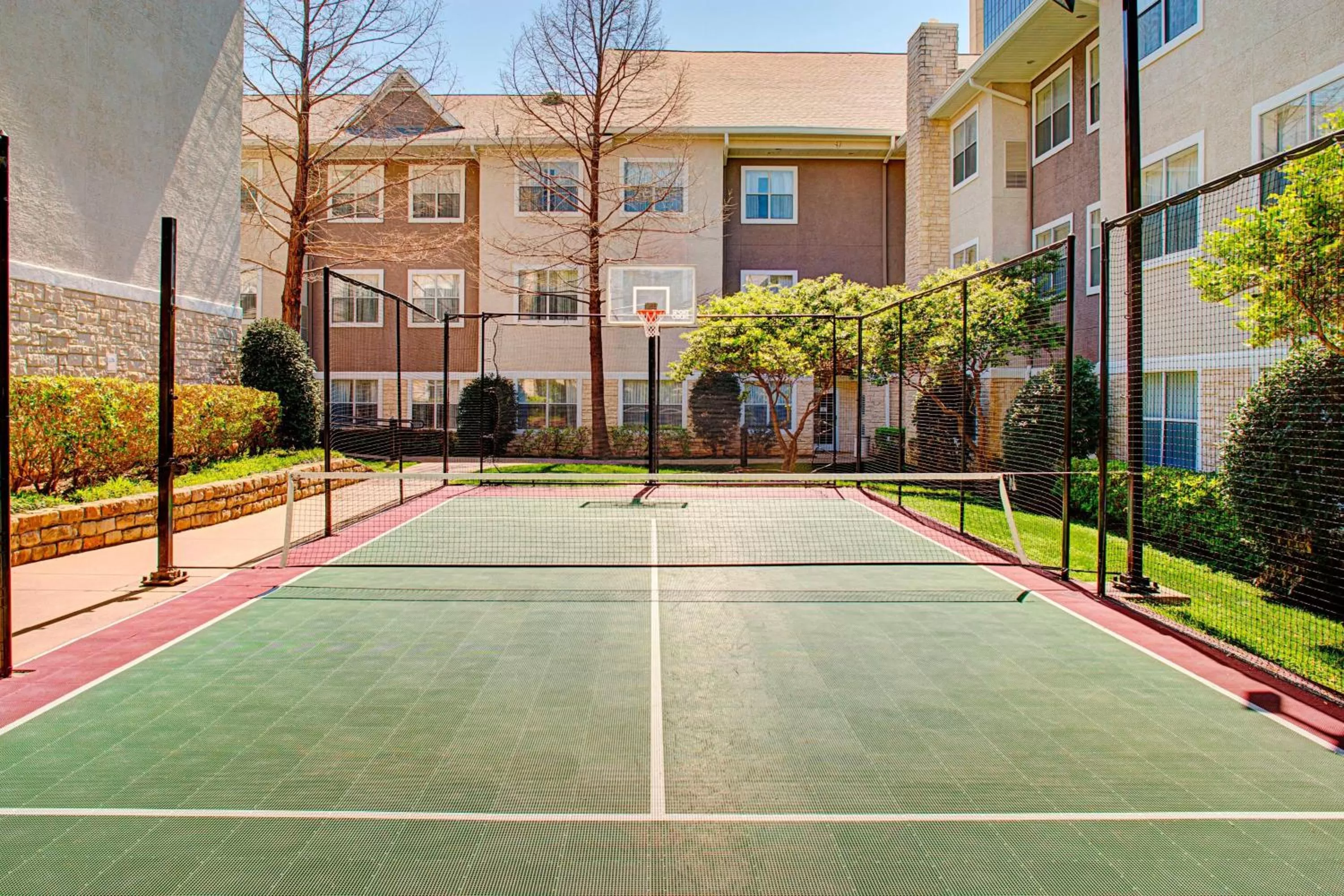 Fitness centre/facilities in Residence Inn Dallas Park Central