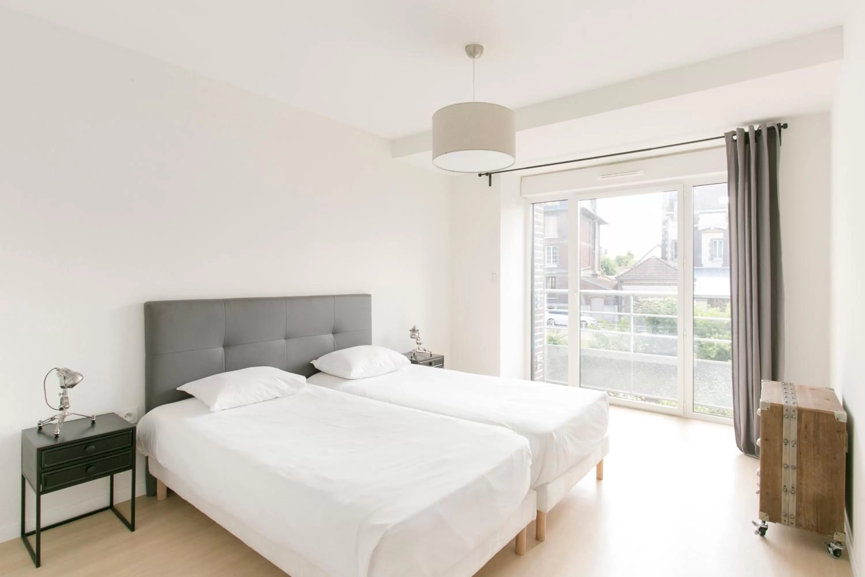 Photo of the whole room, Bed in Zenao Appart'hôtels Troyes