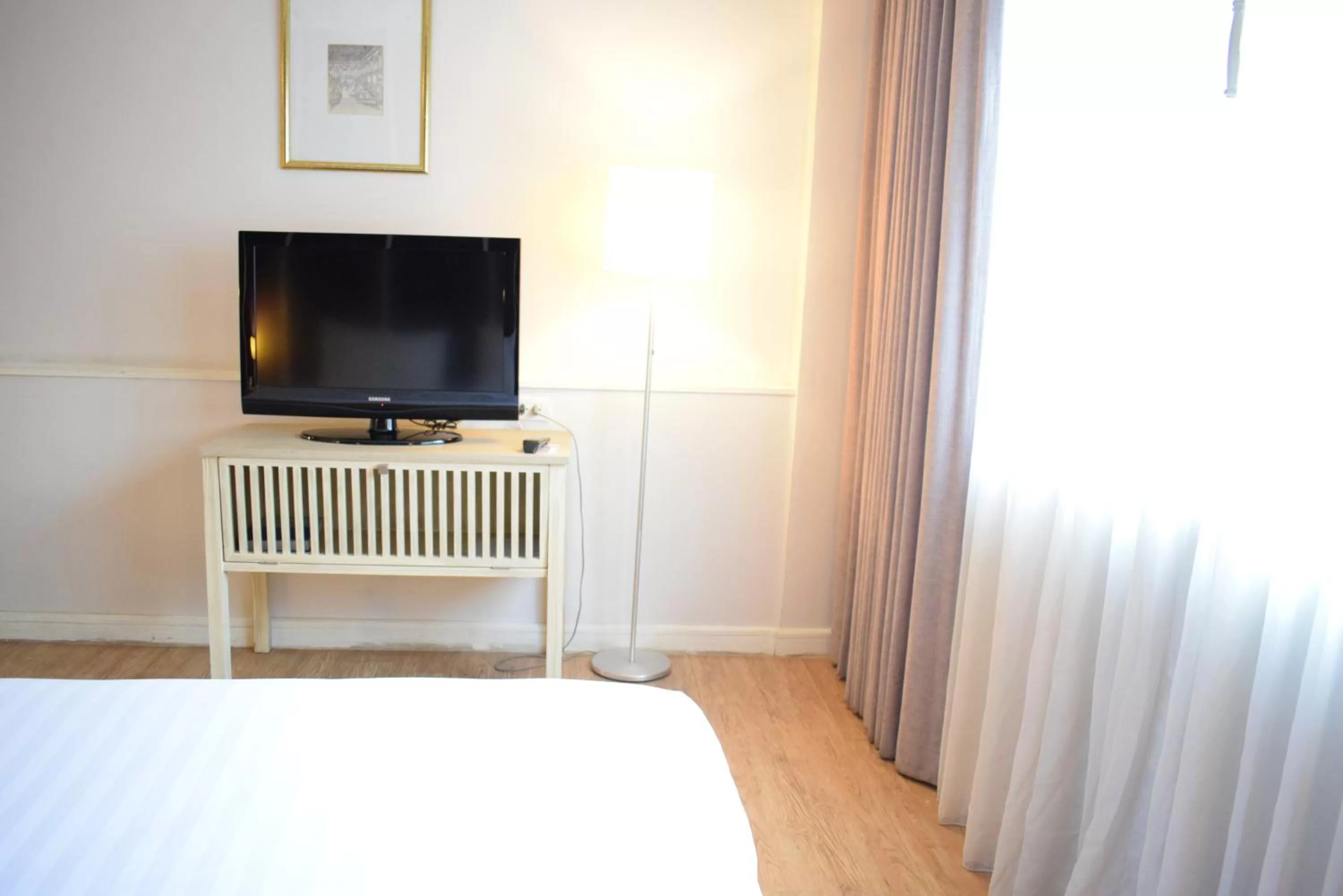 Bed in Trang Hotel Bangkok - SHA Plus