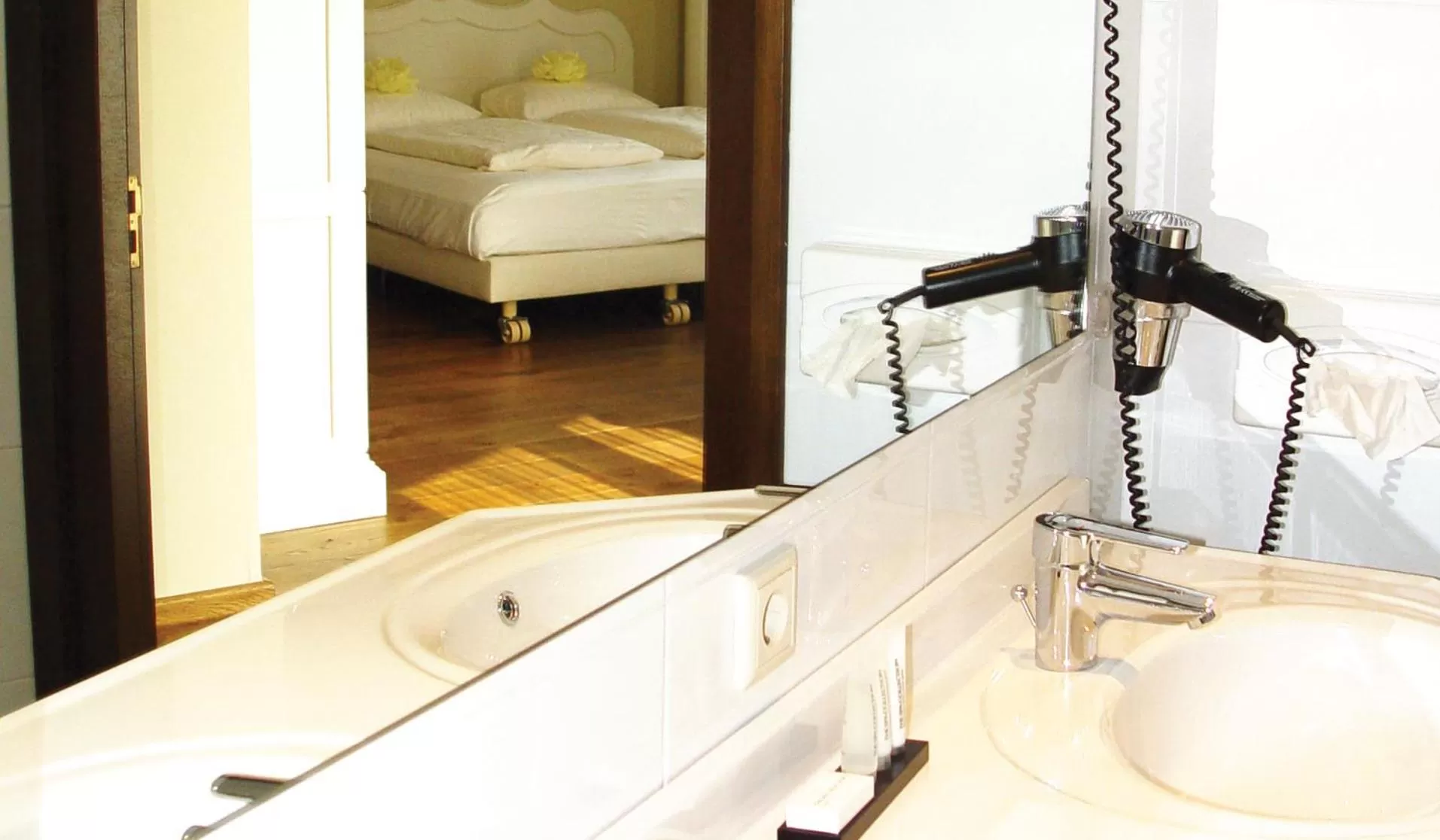 Bathroom in Hotel Huys van Heusden