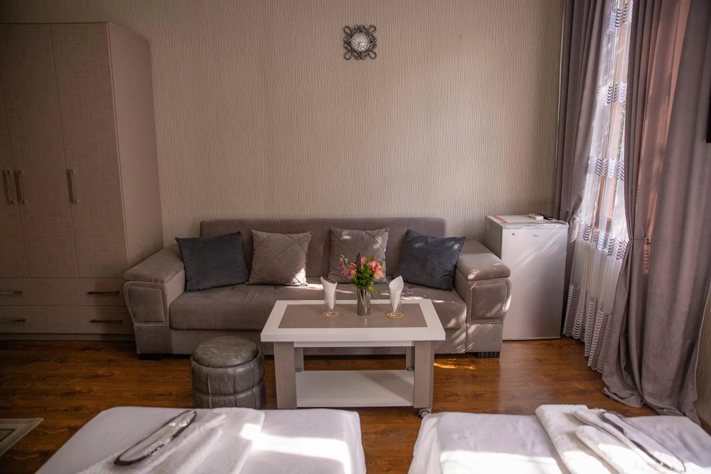 Bedroom, Seating Area in Family Hotel Kolorit Old Tbilisi