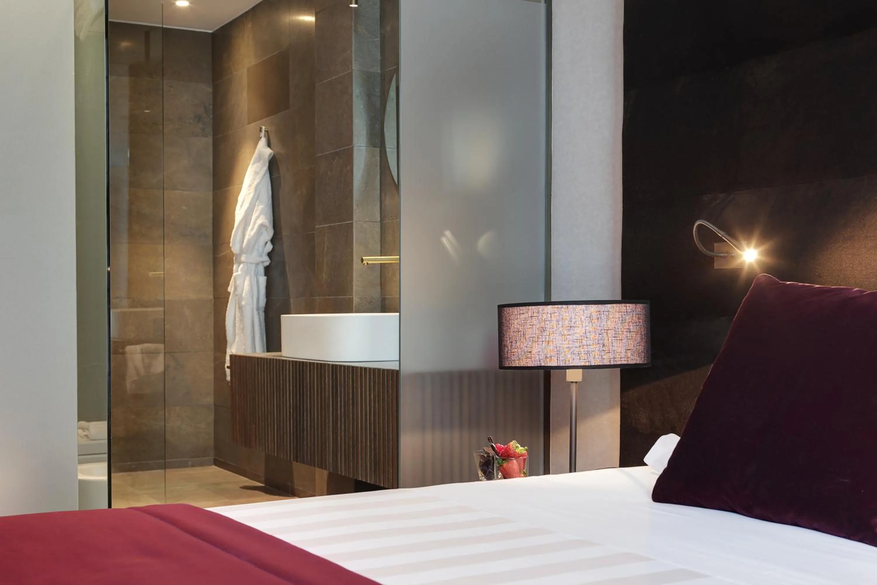 Decorative detail, Bed in Grand Hotel Campione