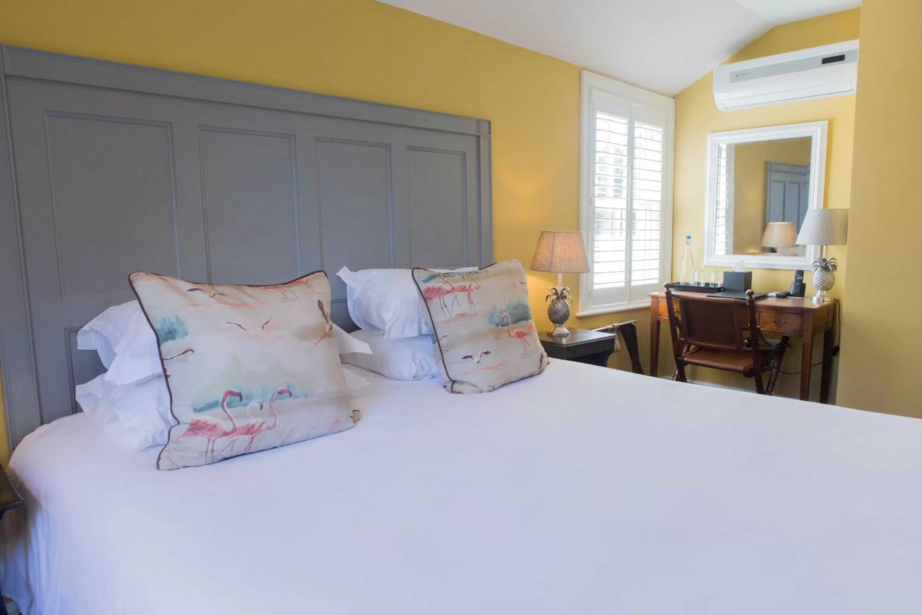 Bed in Mount Edgcumbe