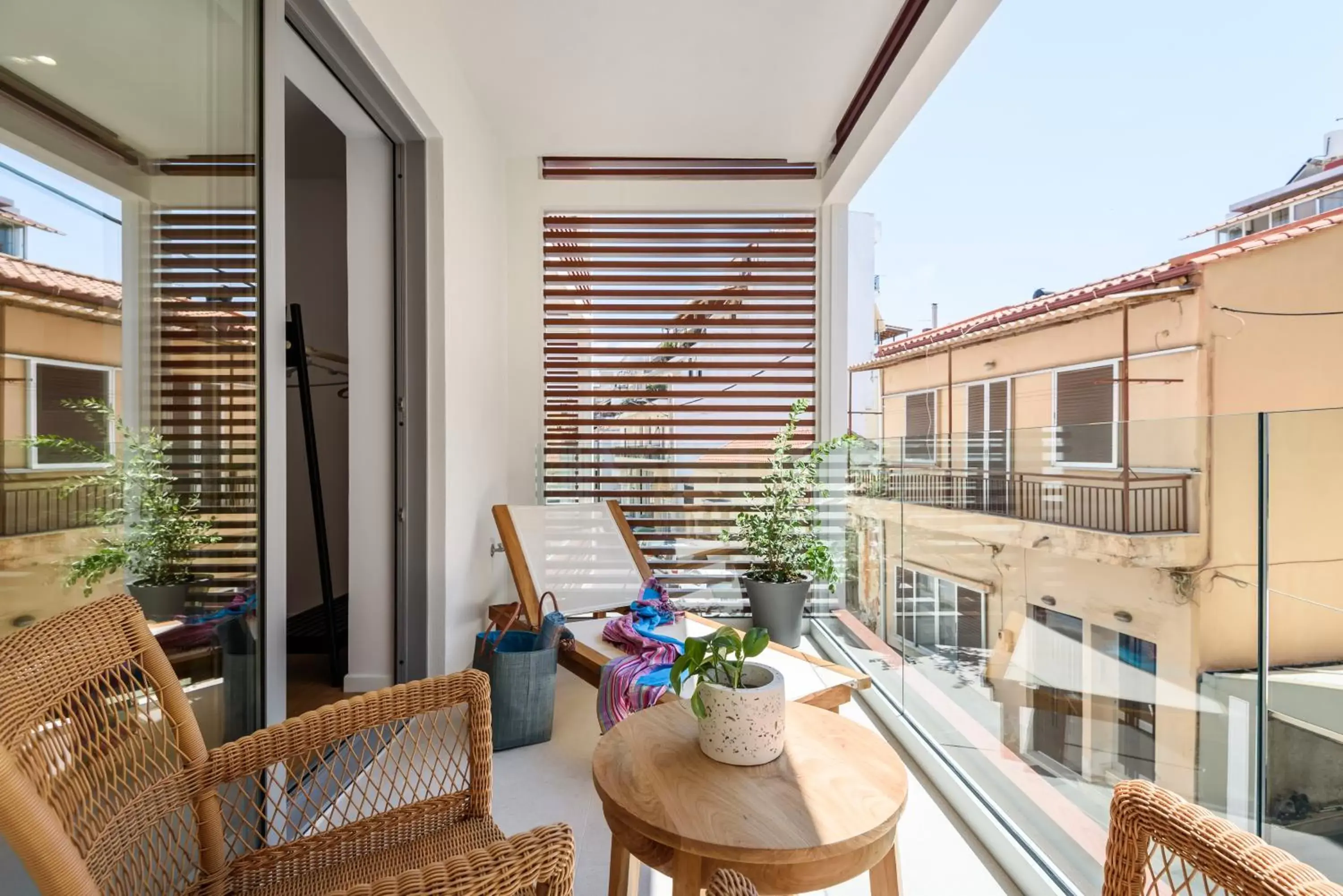 Queen Room - Disability Access in Balance Hotel Queen Room - Disability Access in Balance Hotel