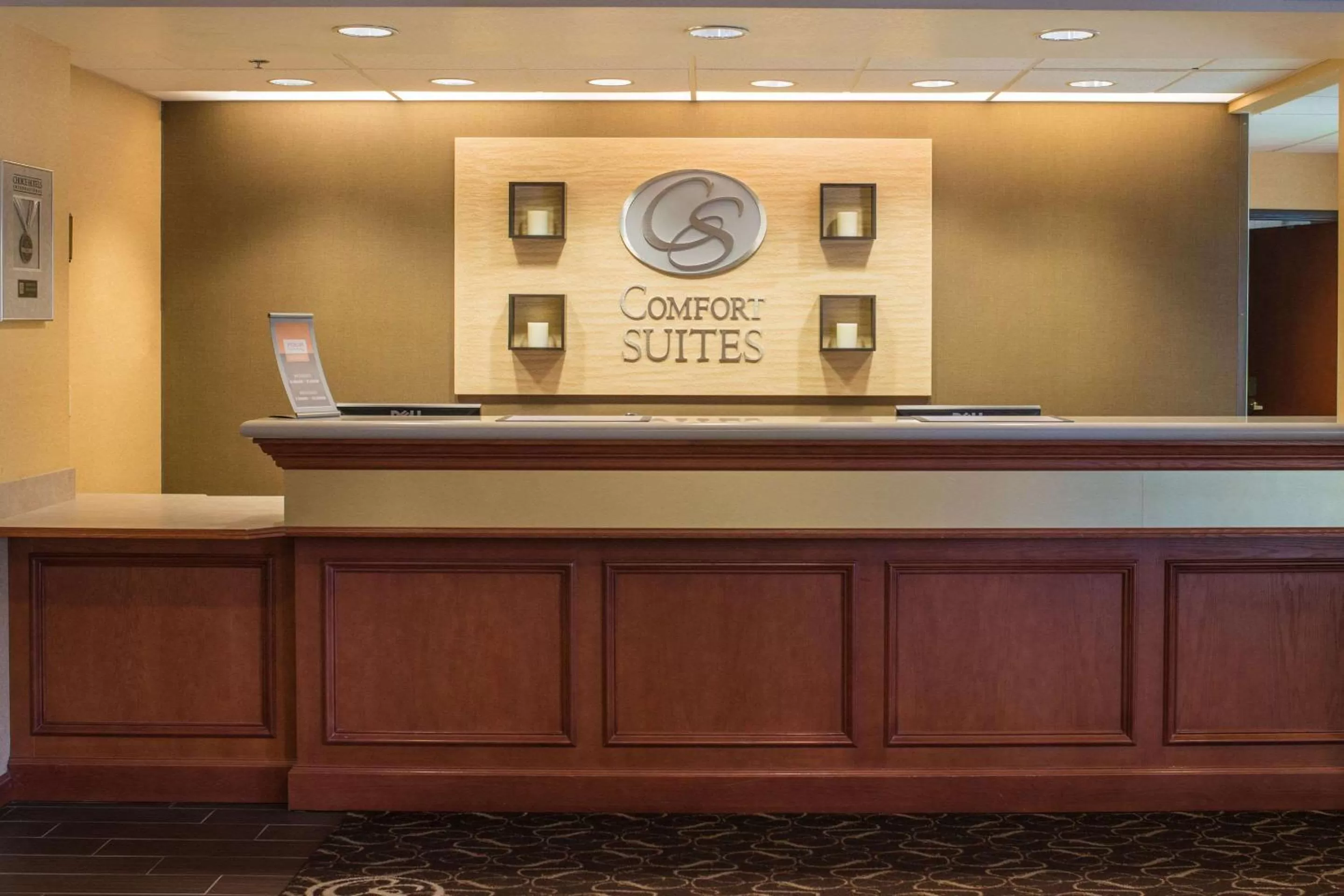 Lobby or reception in Comfort Suites Springfield-Eugene