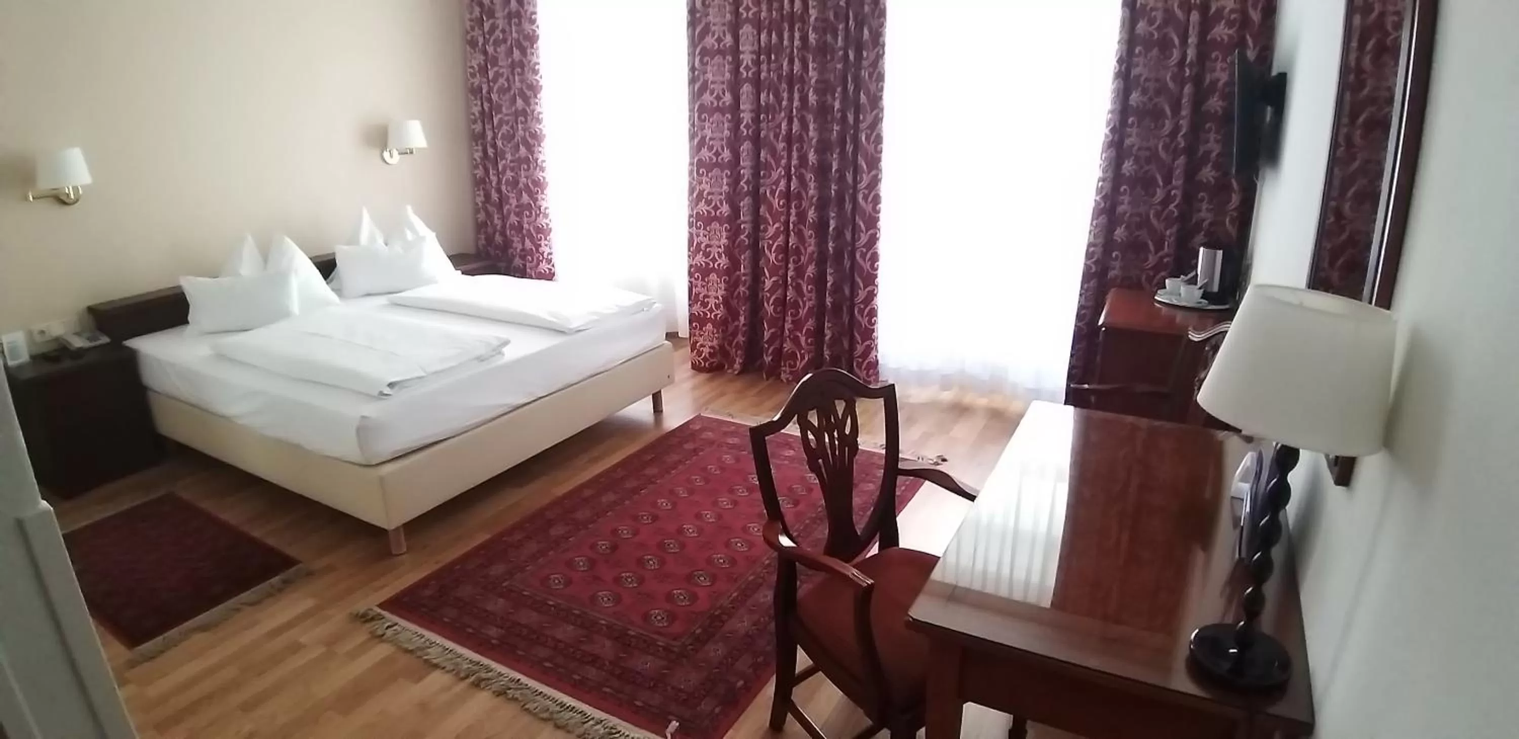 Photo of the whole room, Bed in Hotel Domizil