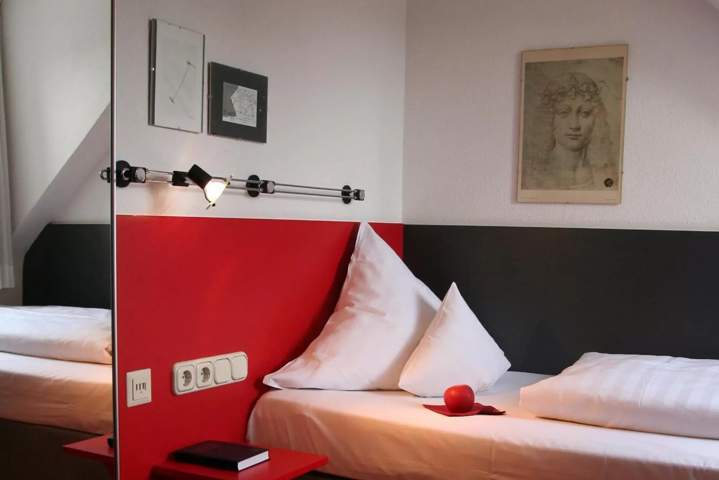 Standard Single Room - single occupancy in Hotel am Main Standard Single Room - single occupancy in Hotel am Main