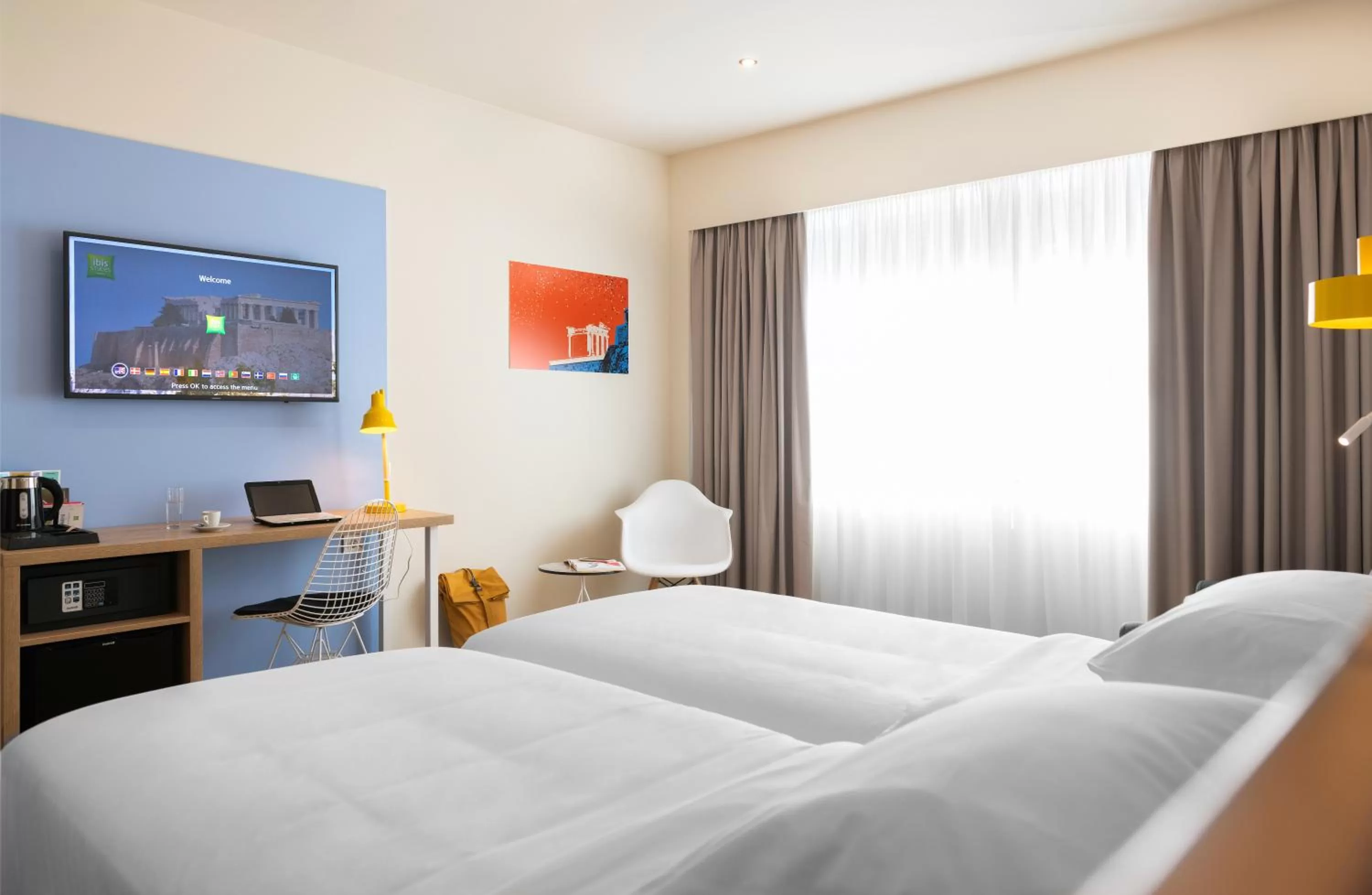 Bed in ibis Styles Athens Routes